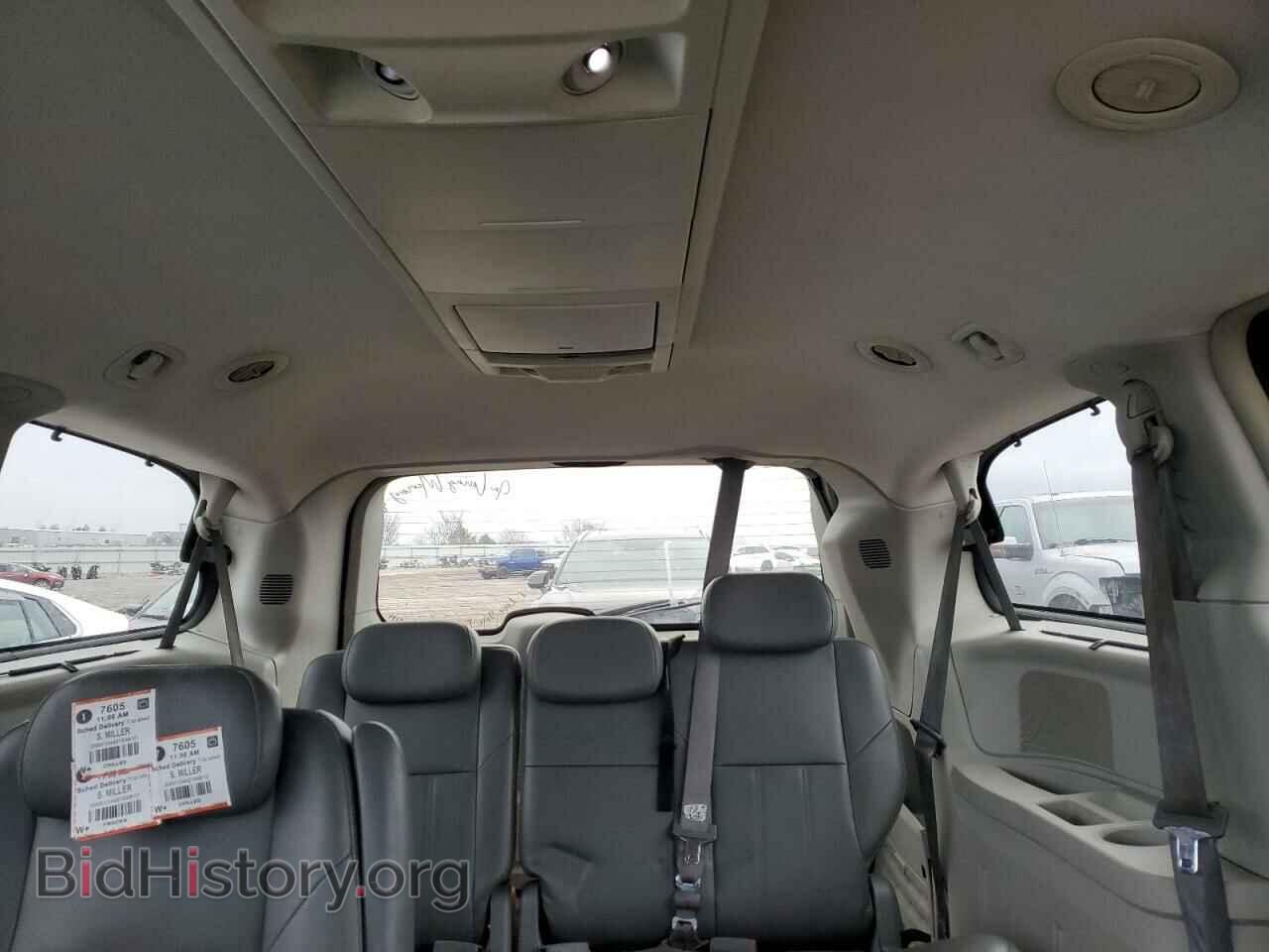 2008 CHRYSLER MINIVAN - VIN: 2A8HR54PX8R822036 - Фото 10