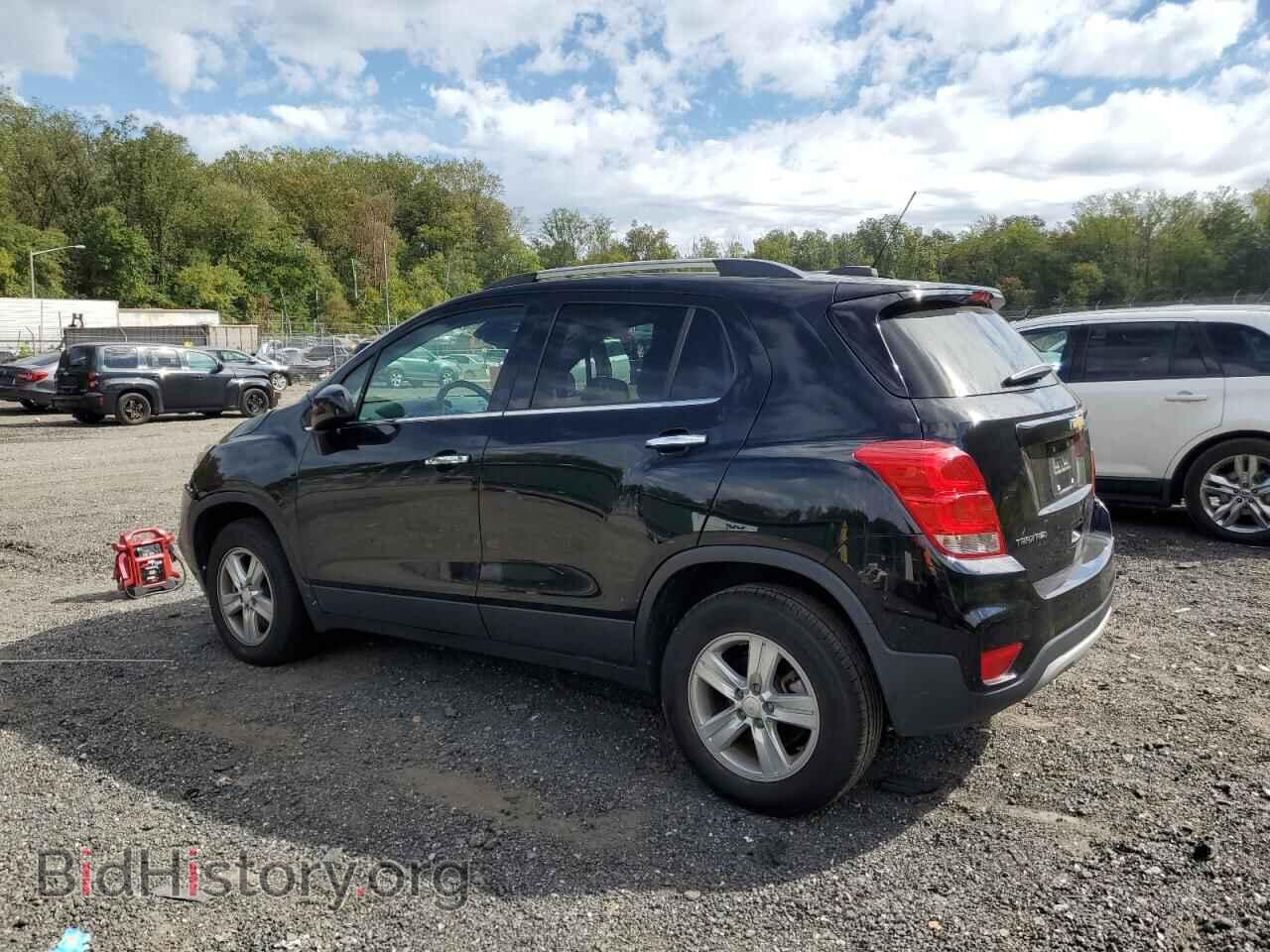 2019 CHEVROLET TRAX - VIN: 3GNCJPSB3KL284920 - Фото 2
