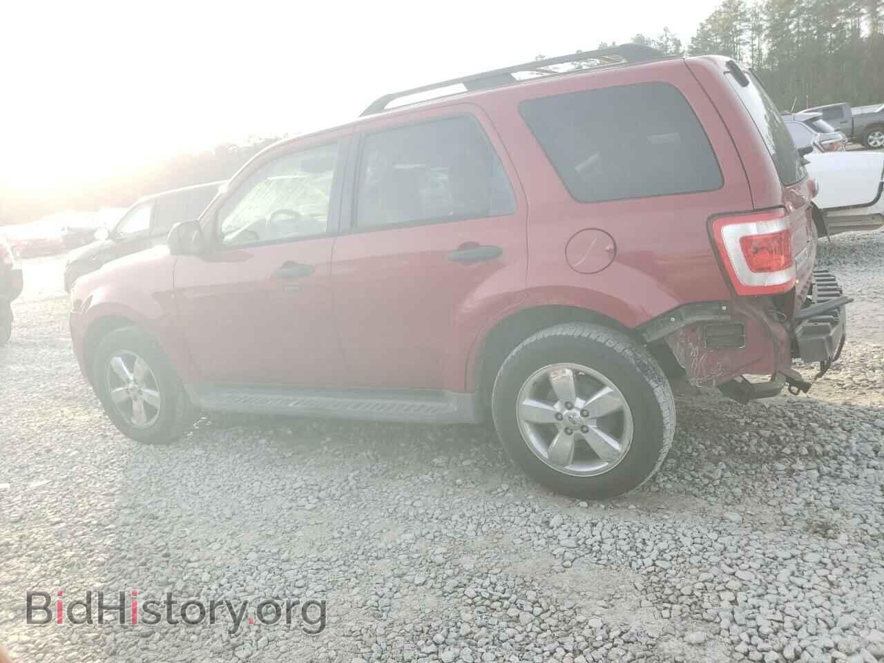 2011 FORD ESCAPE - VIN: 1FMCU0DG3BKB18751 - Photo 2