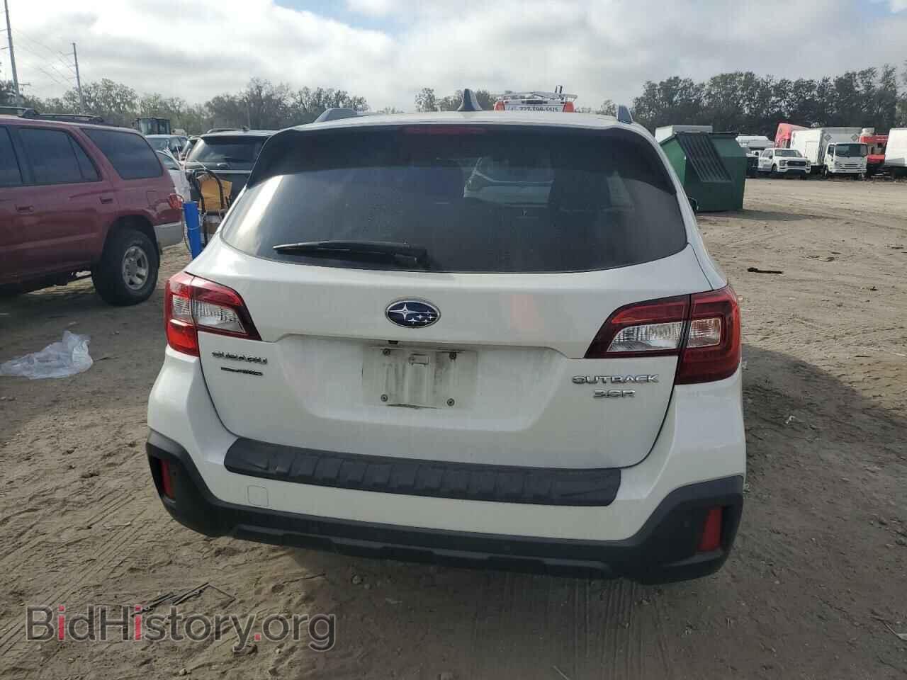 2018 SUBARU OUTBACK - VIN: 4S4BSETC0J3244099 - Фото 6