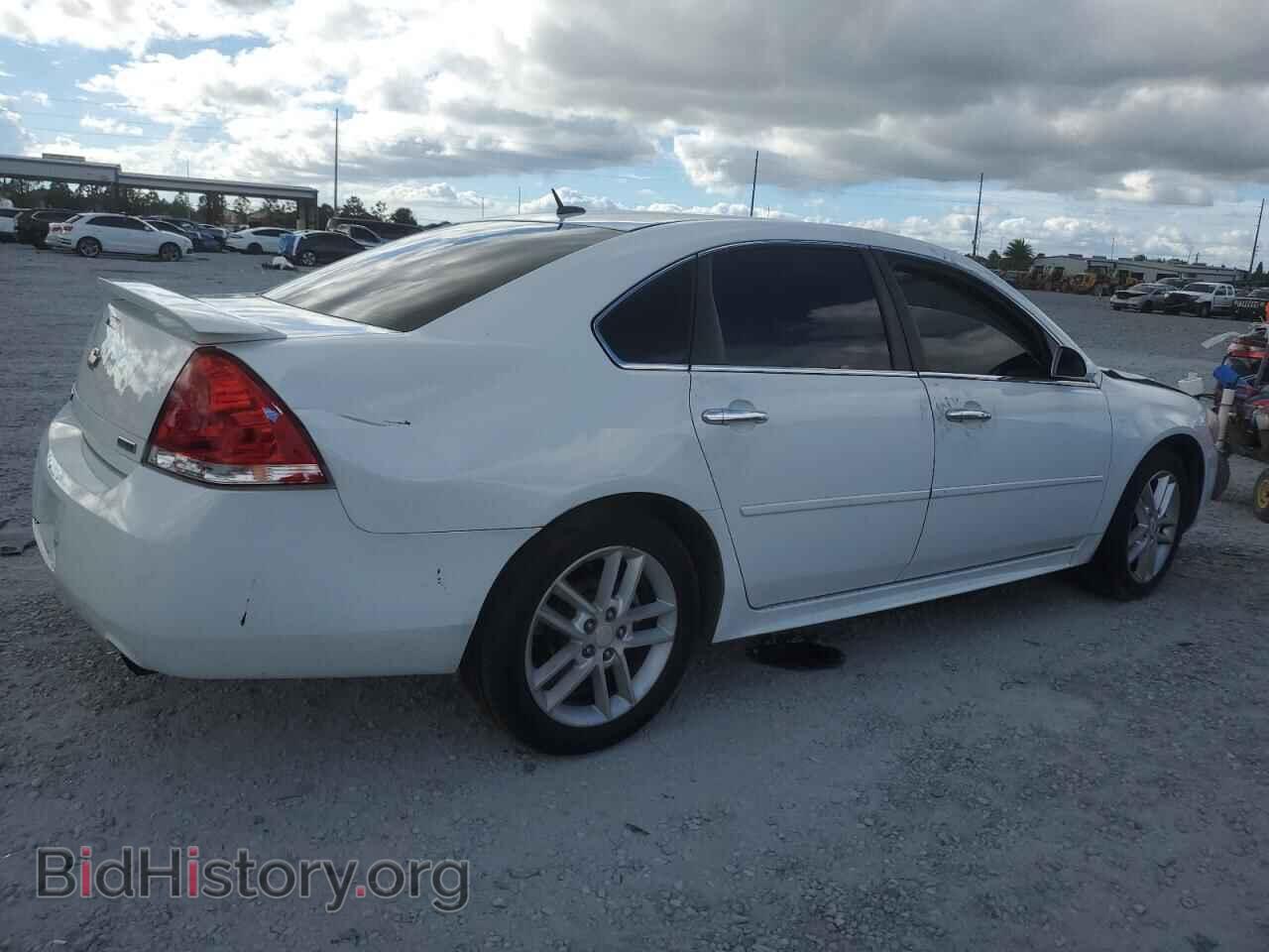 2013 CHEVROLET IMPALA - VIN: 2G1WC5E34D1192852 - Фото 3