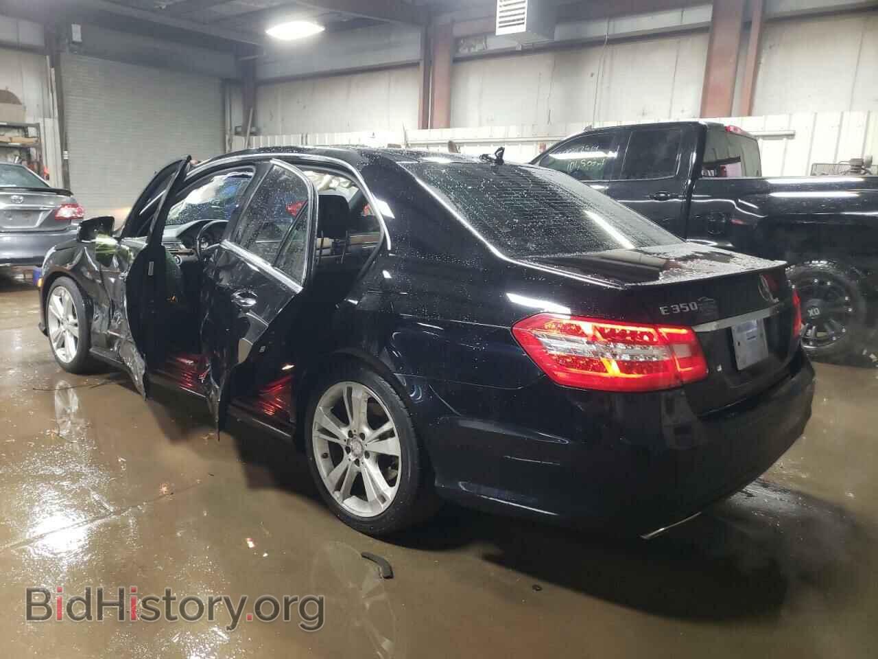 2012 MERCEDES-BENZ E-CLASS - VIN: WDDHF8JBXCA569698 - Фото 2
