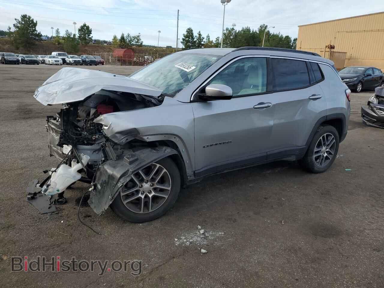 Photo 3C4NJCBB6KT743237 - JEEP COMPASS 2019