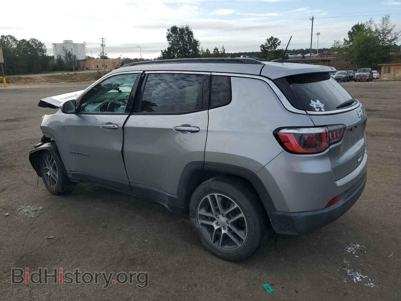2019 JEEP COMPASS - VIN: 3C4NJCBB6KT743237 - Фото 2