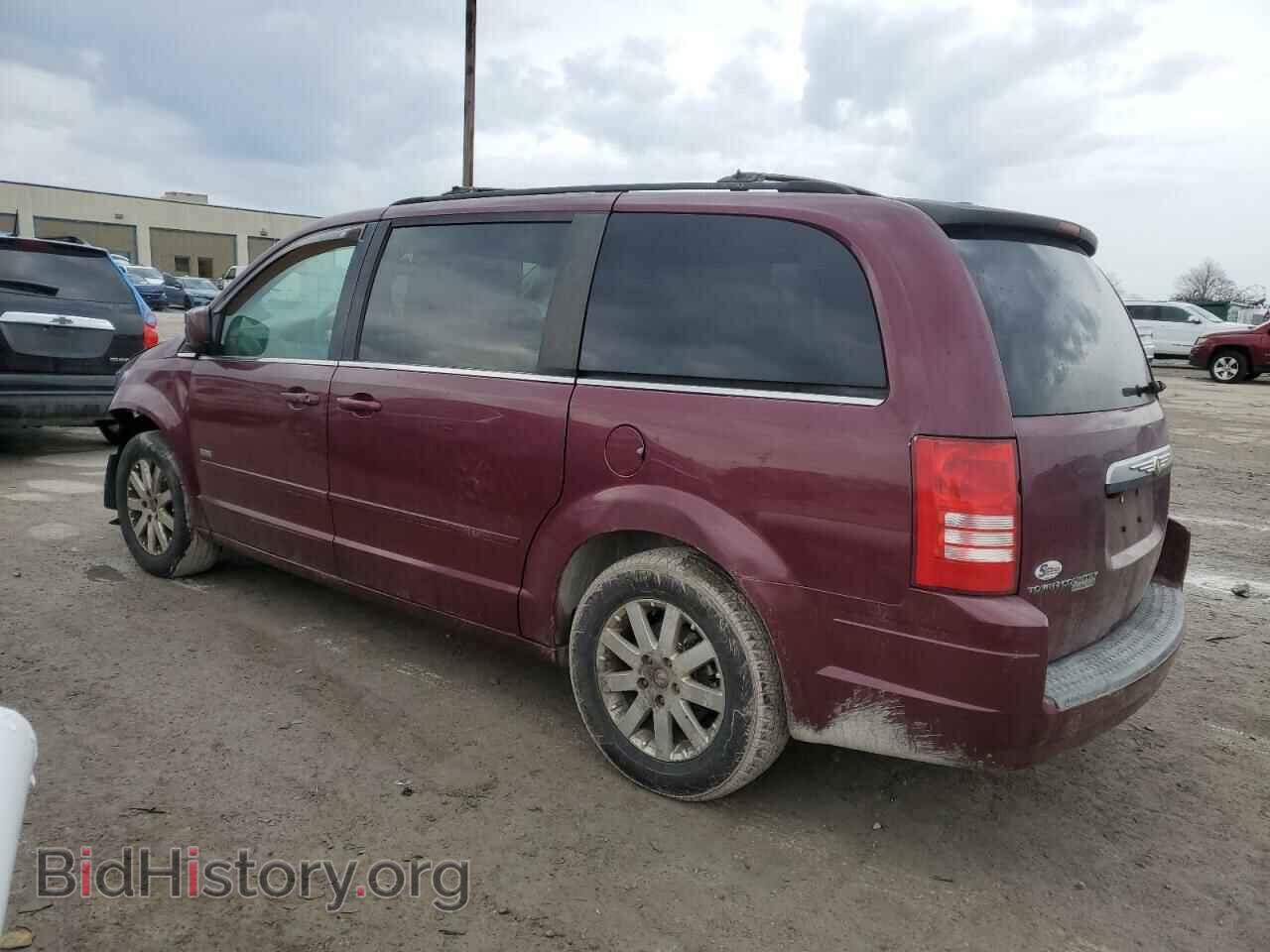 2008 CHRYSLER MINIVAN - VIN: 2A8HR54PX8R842920 - Фото 2