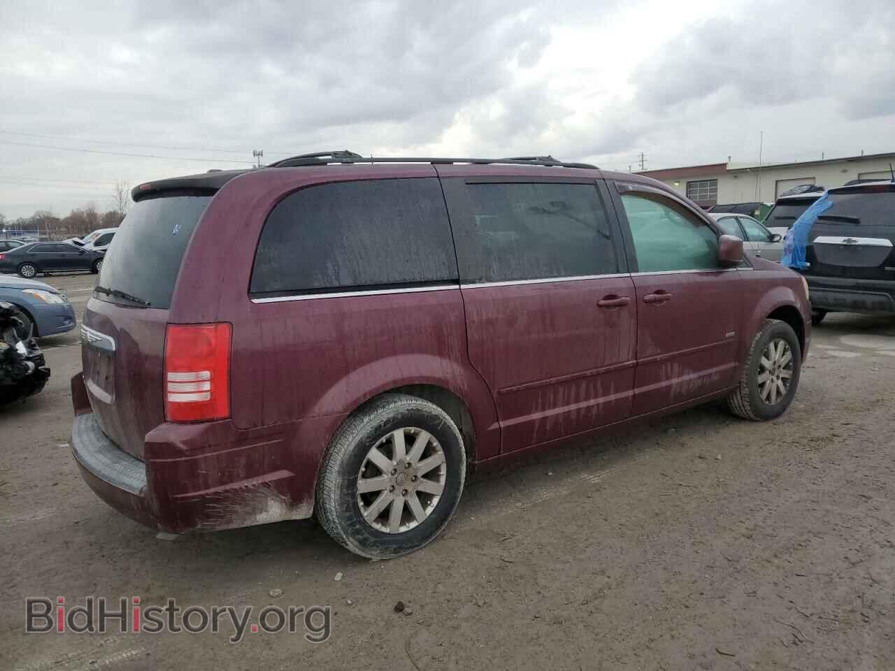 2008 CHRYSLER MINIVAN - VIN: 2A8HR54PX8R842920 - Фото 3