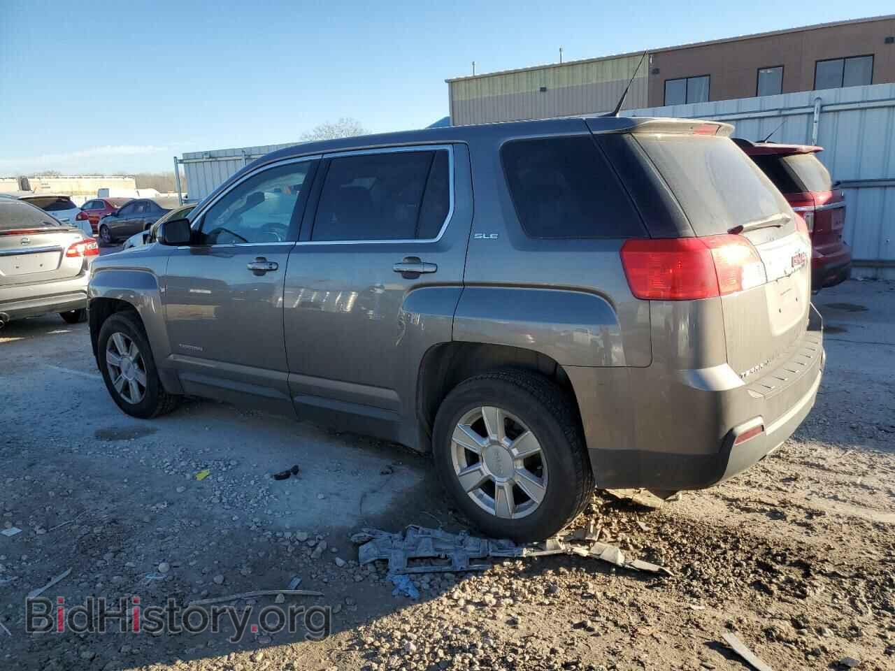 2011 GMC TERRAIN - VIN: 2CTFLREC0B6286830 - Photo 2