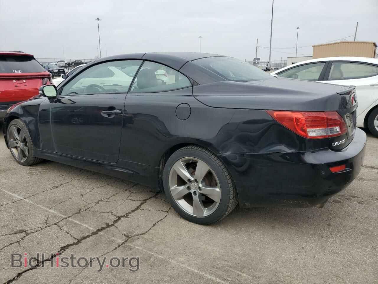2010 LEXUS IS - VIN: JTHFF2C22A2503745 - Photo 2