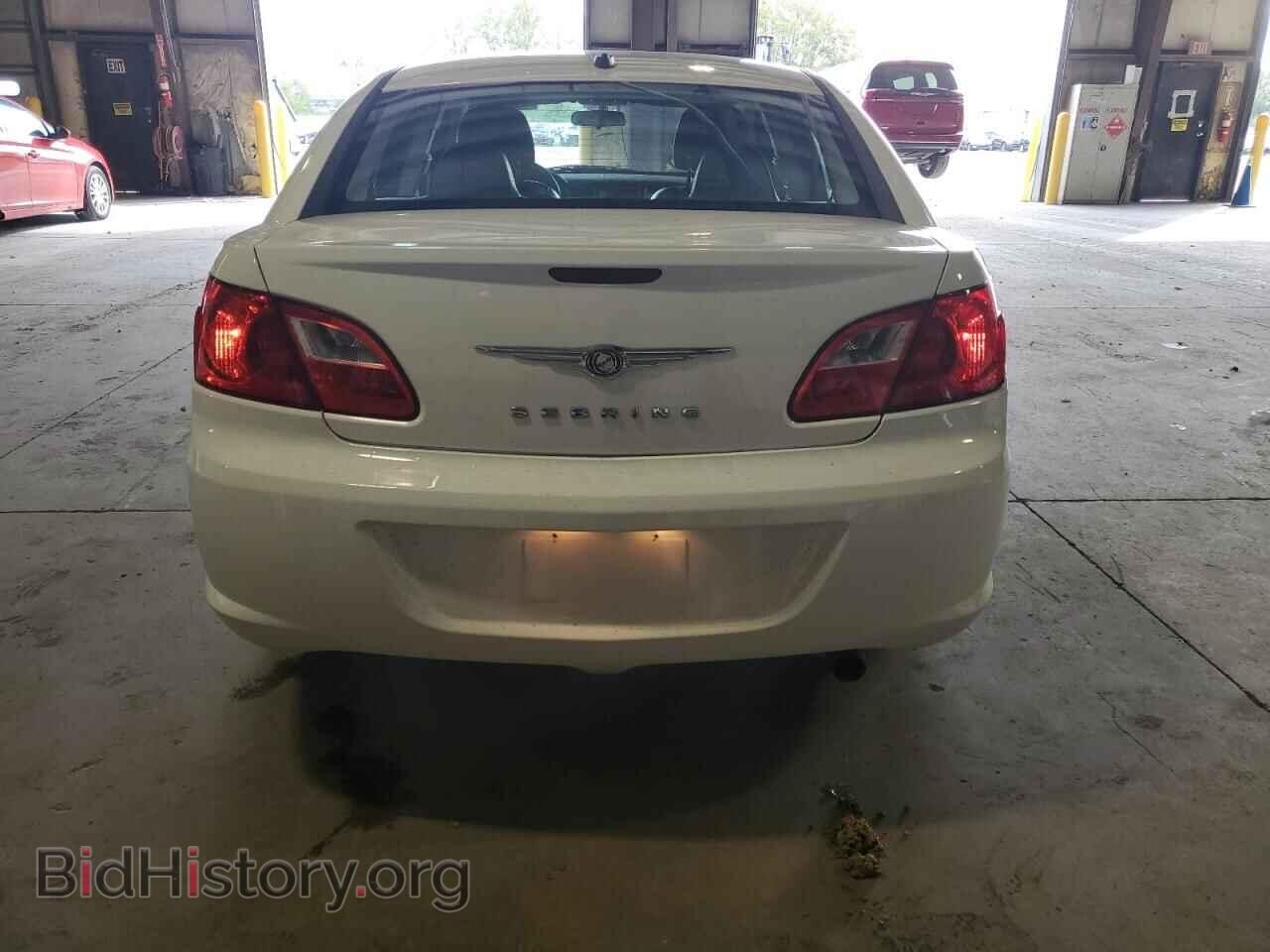 2010 CHRYSLER SEBRING - VIN: 1C3CC5FD9AN194550 - Фото 6