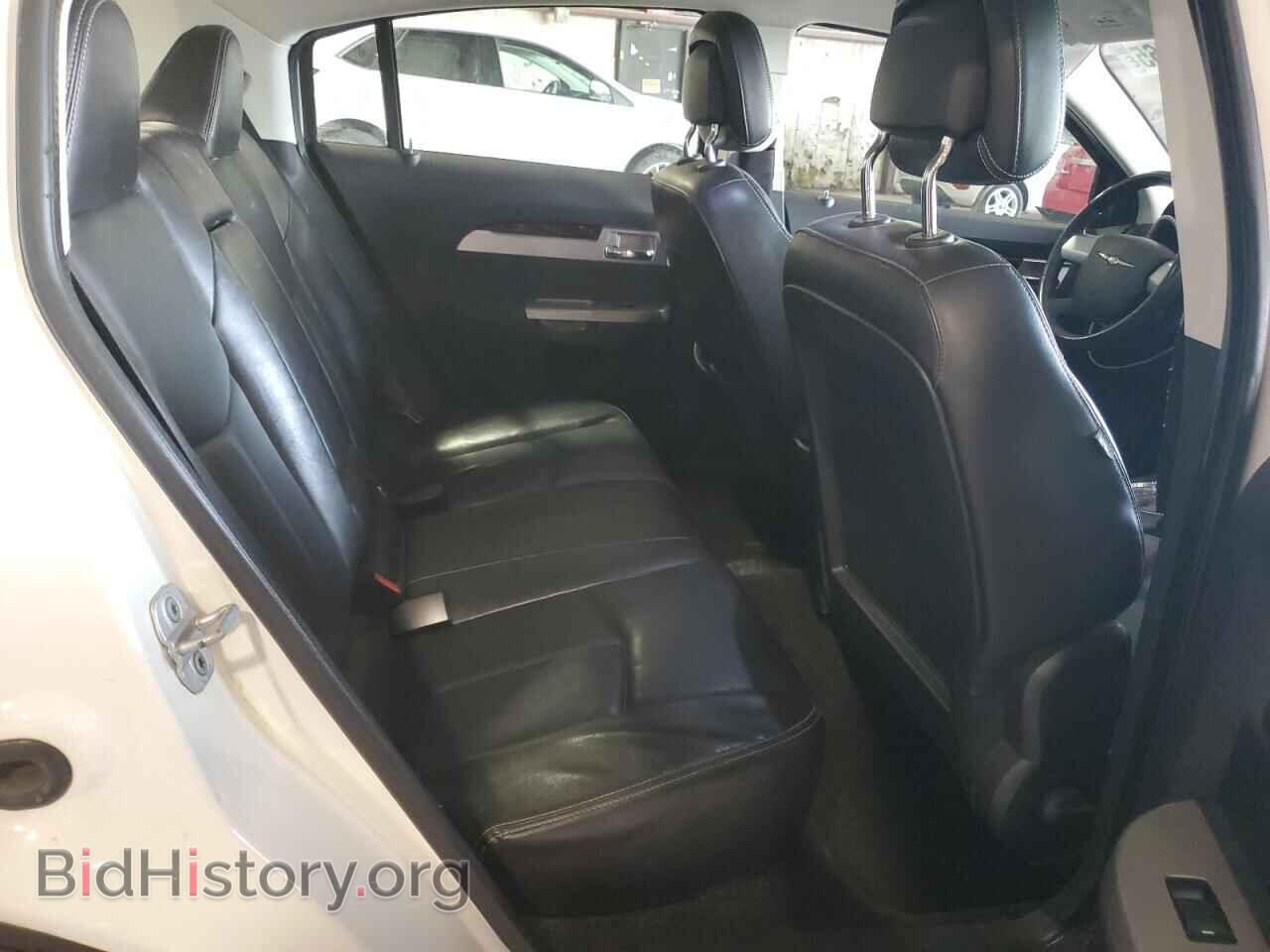 2010 CHRYSLER SEBRING - VIN: 1C3CC5FD9AN194550 - Фото 10