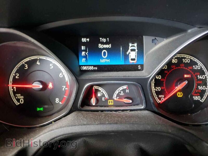 2017 Ford FOCUS (VIN 1FADP3L95HL339667) — фото 9 из 15