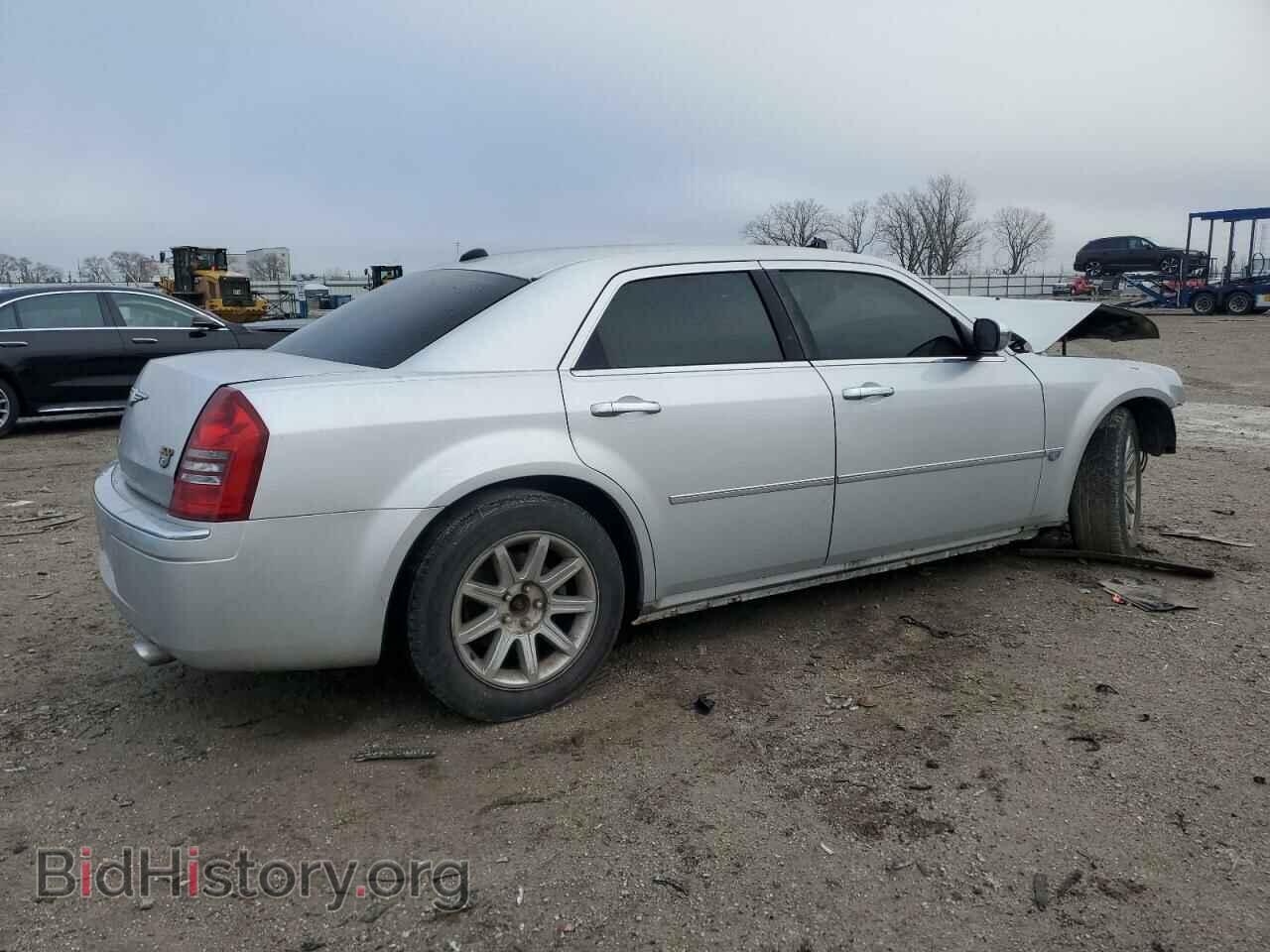 2006 CHRYSLER 300 - VIN: 2C3KA63H46H107913 - Фото 3