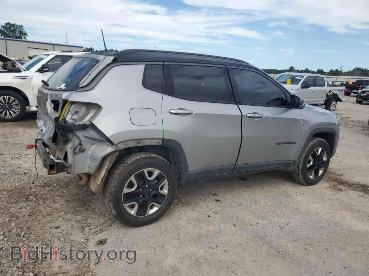 2018 JEEP COMPASS - VIN: 3C4NJDDB7JT268666 - Фото 3