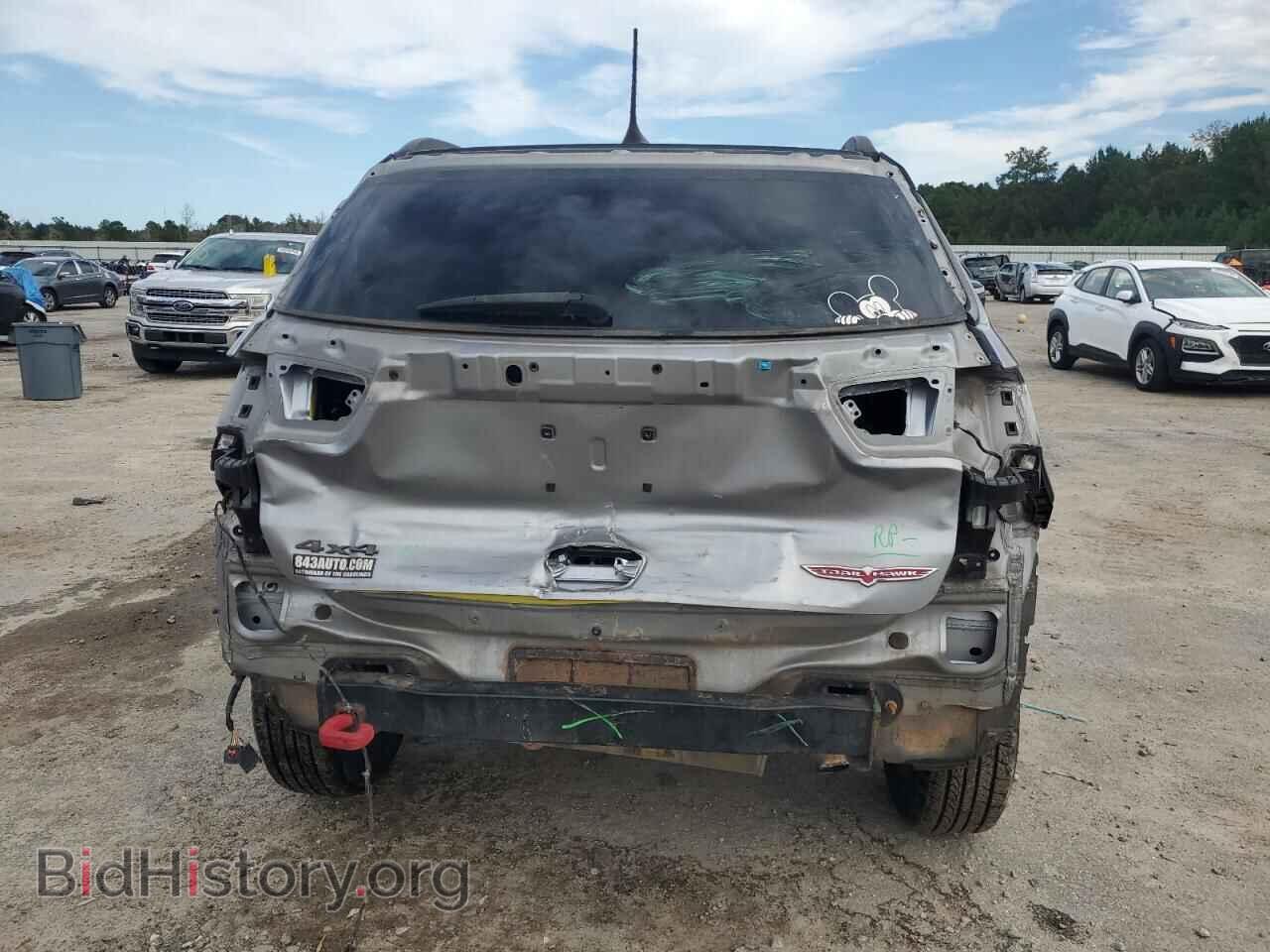 2018 JEEP COMPASS - VIN: 3C4NJDDB7JT268666 - Фото 6