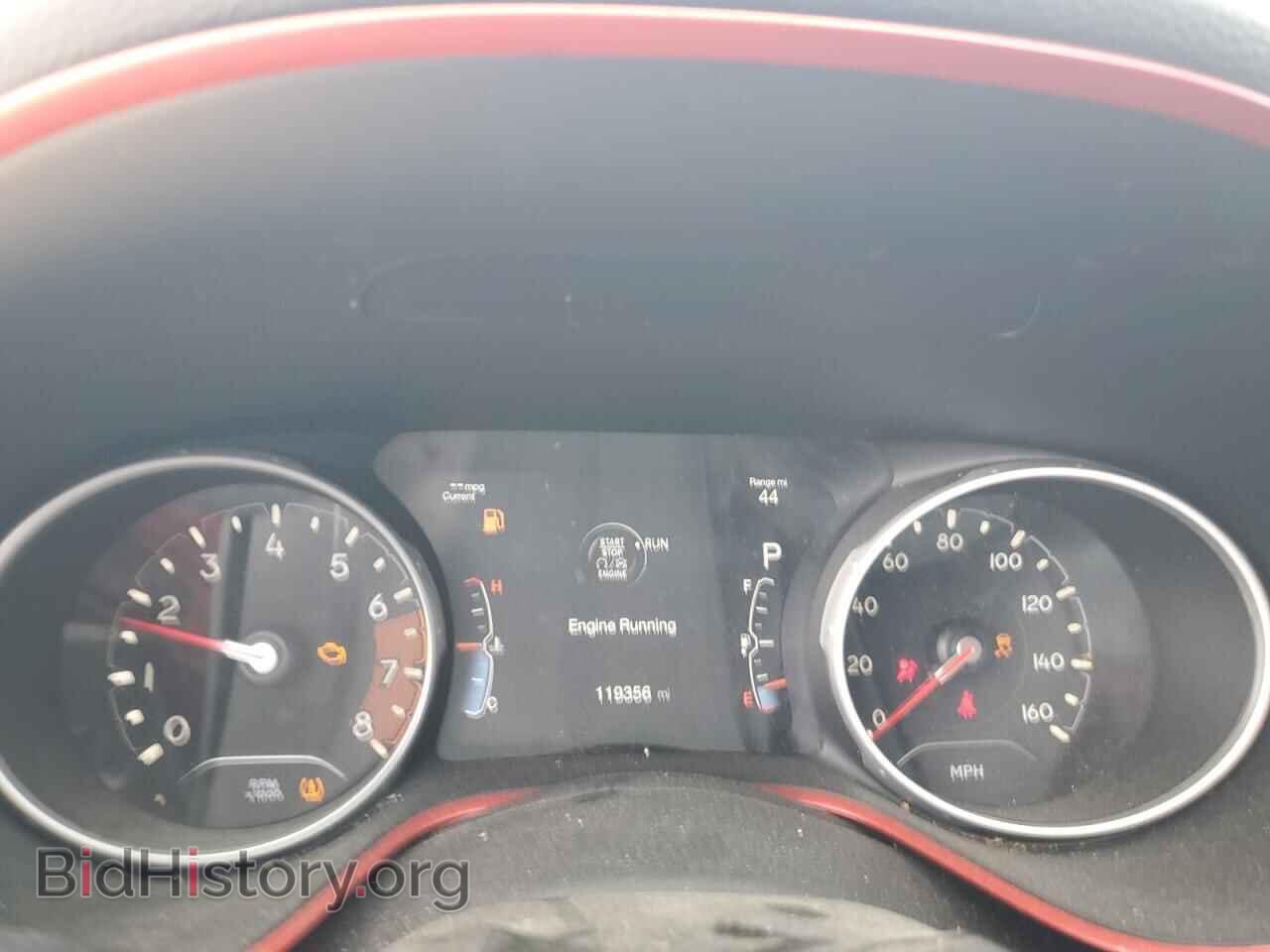2018 JEEP COMPASS - VIN: 3C4NJDDB7JT268666 - Фото 9