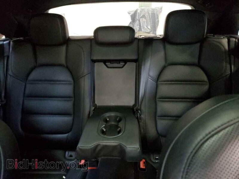 2016 Porsche MACAN (VIN WP1AB2A54GLB59115) — photo 10 of 13