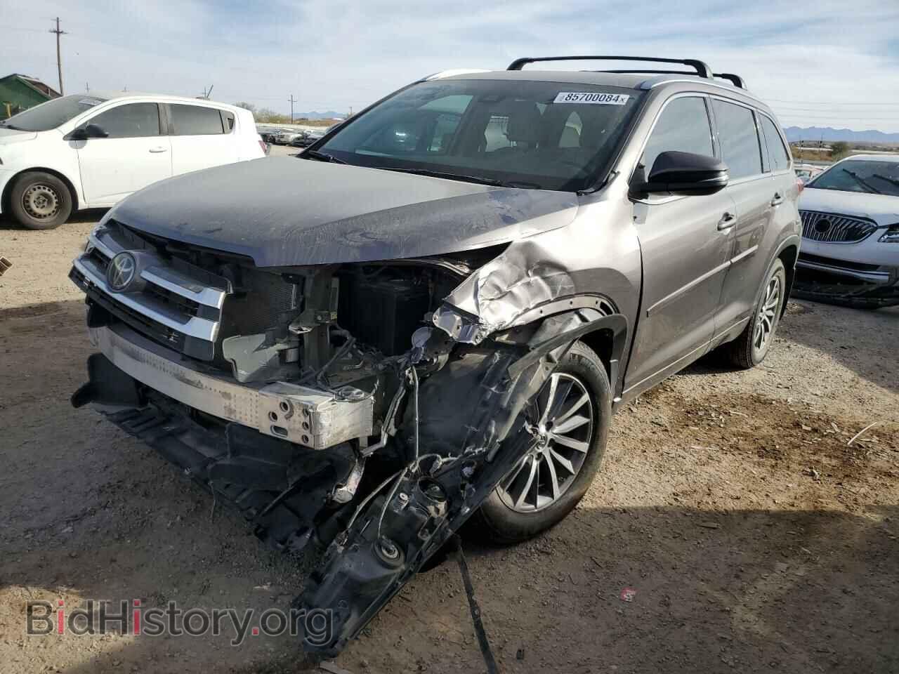 Photo 5TDJZRFH6JS833537 - TOYOTA HIGHLANDER 2018