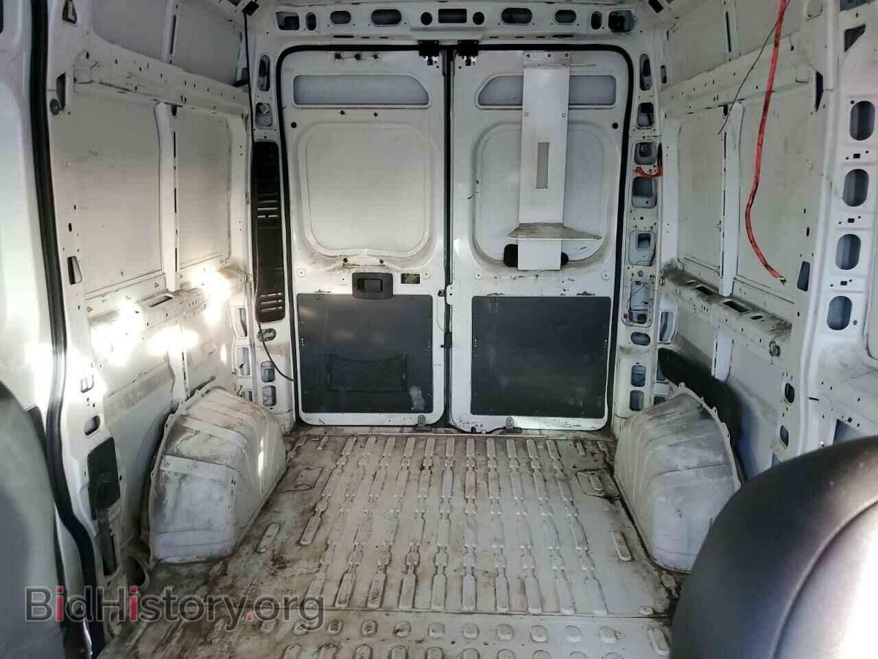 2014 RAM All Models - VIN: 3C6TRVBG5EE102202 - Фото 10