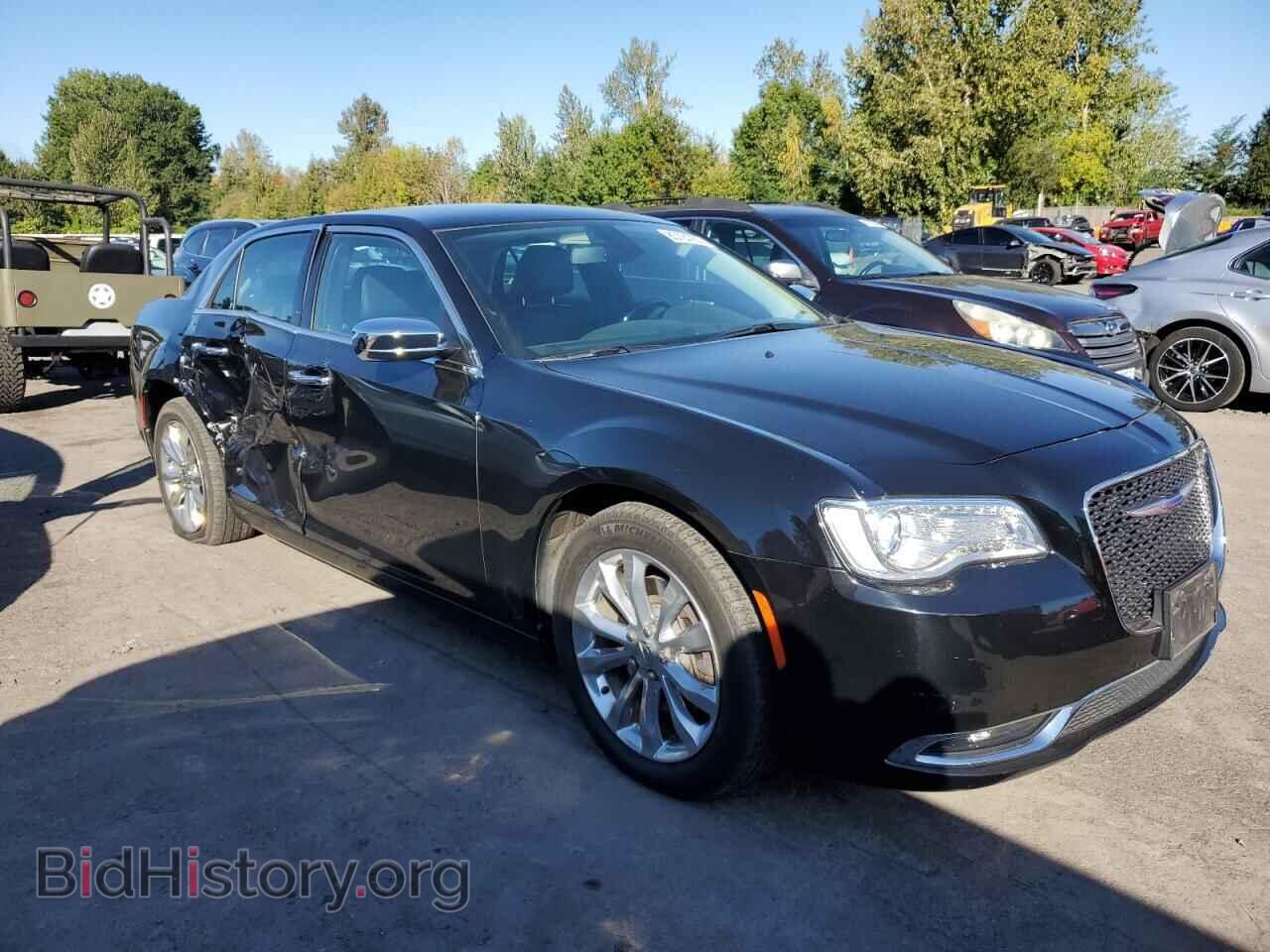 2019 CHRYSLER 300 - VIN: 2C3CCAKGXKH528765 - Фото 4