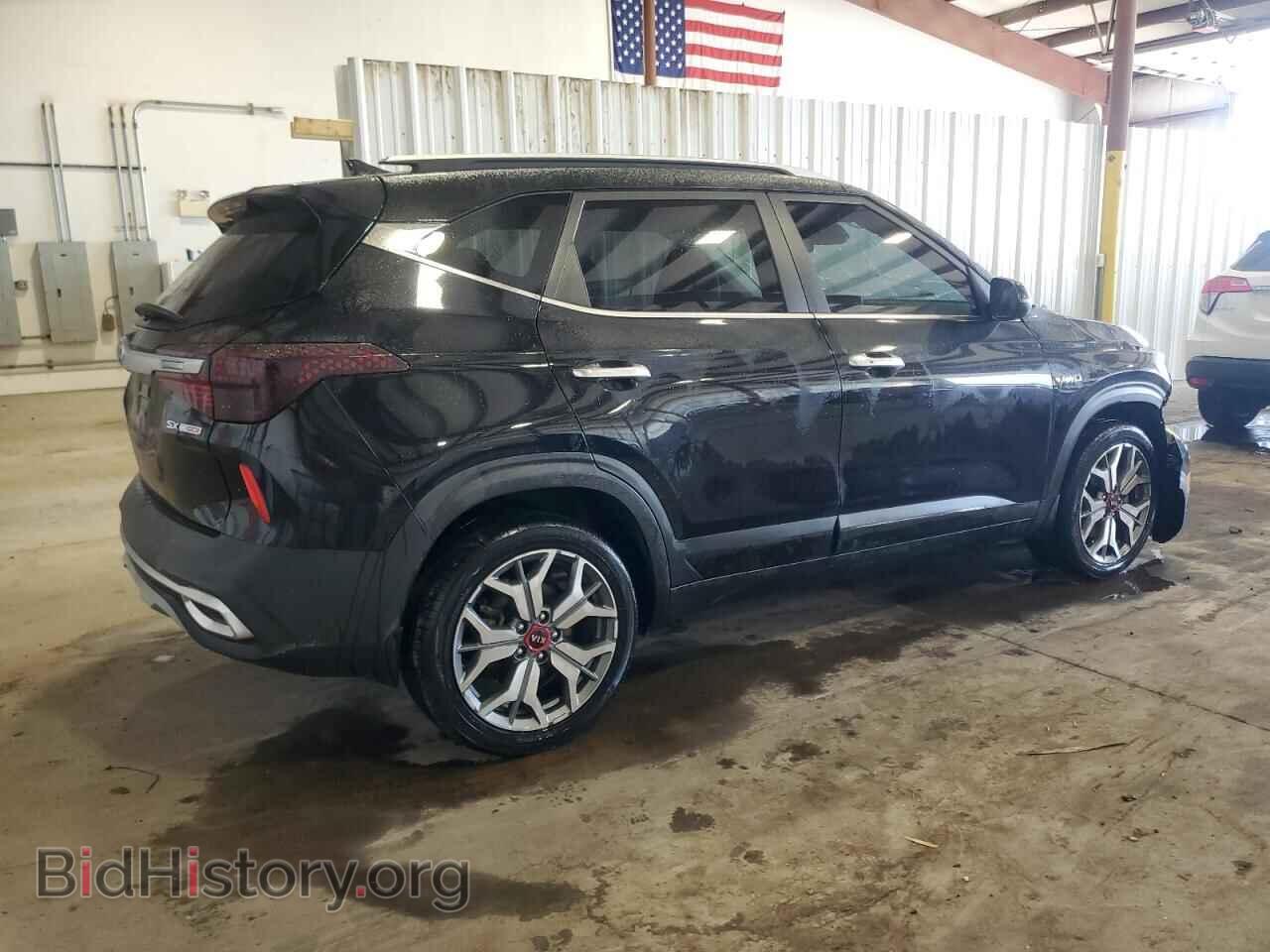2021 KIA SELTOS - VIN: KNDETCA28M7086265 - Фото 3