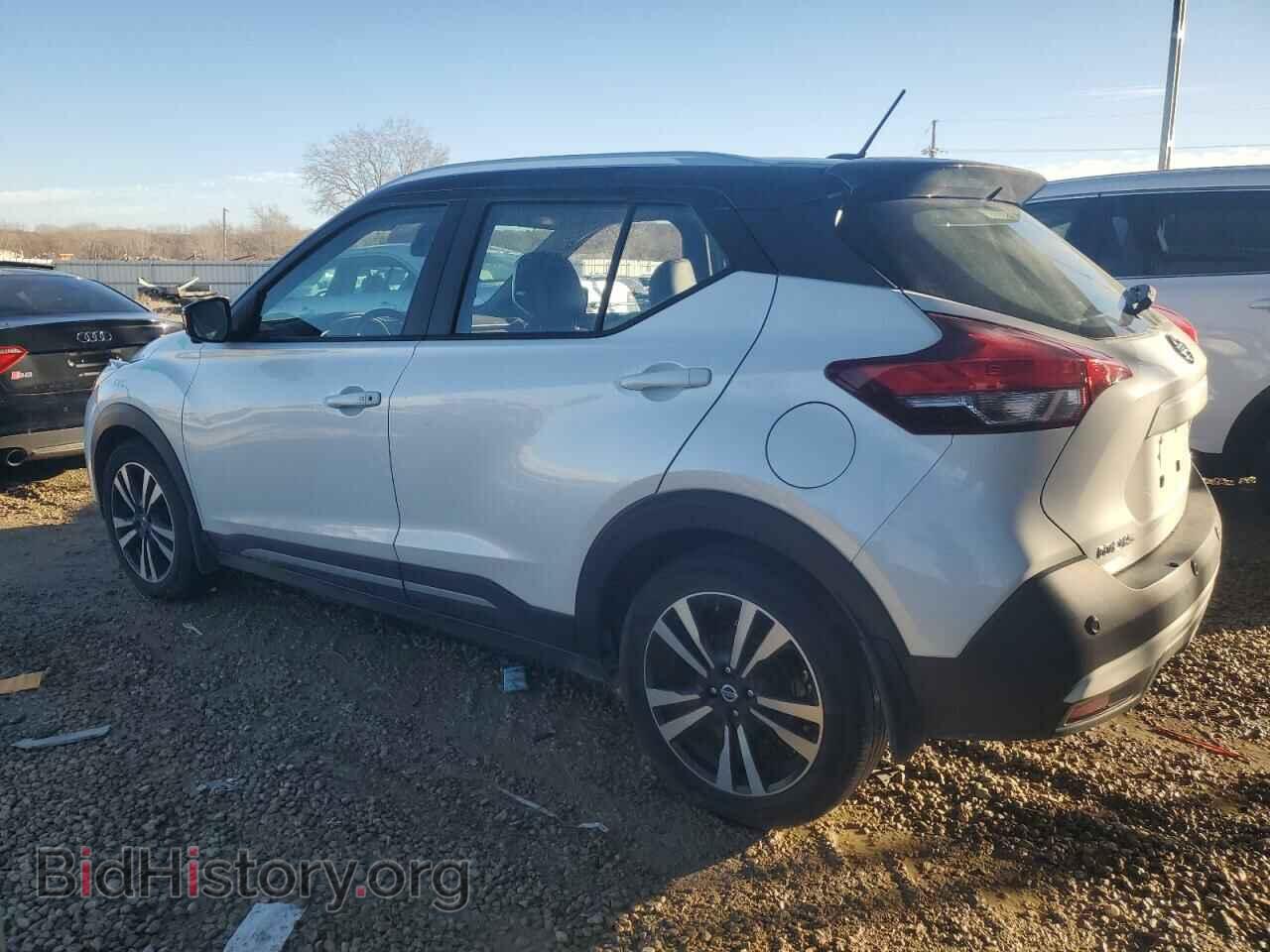 2020 NISSAN KICKS - VIN: 3N1CP5DVXLL558458 - Фото 2