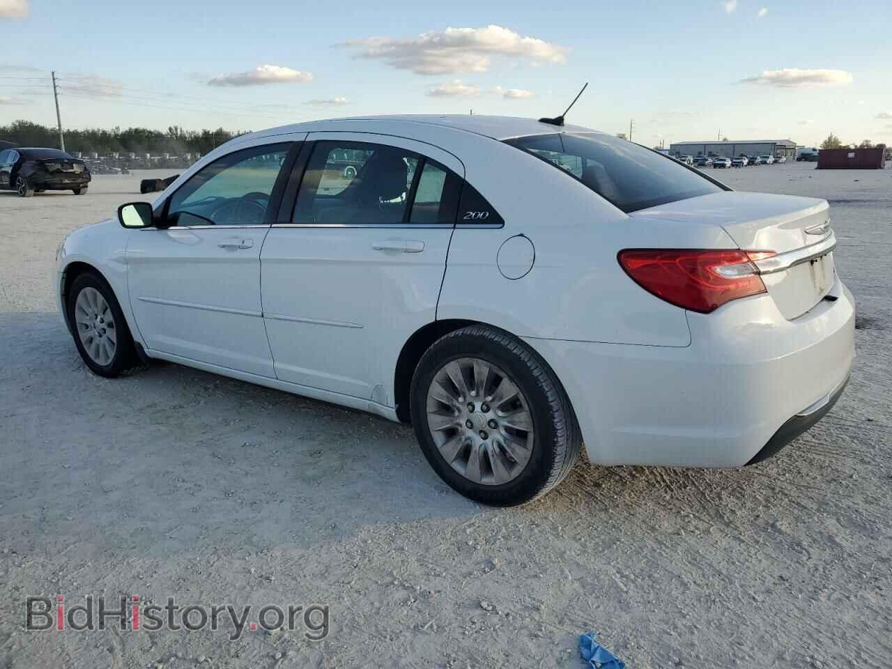 2012 CHRYSLER 200 - VIN: 1C3CCBAB7CN191332 - Фото 2
