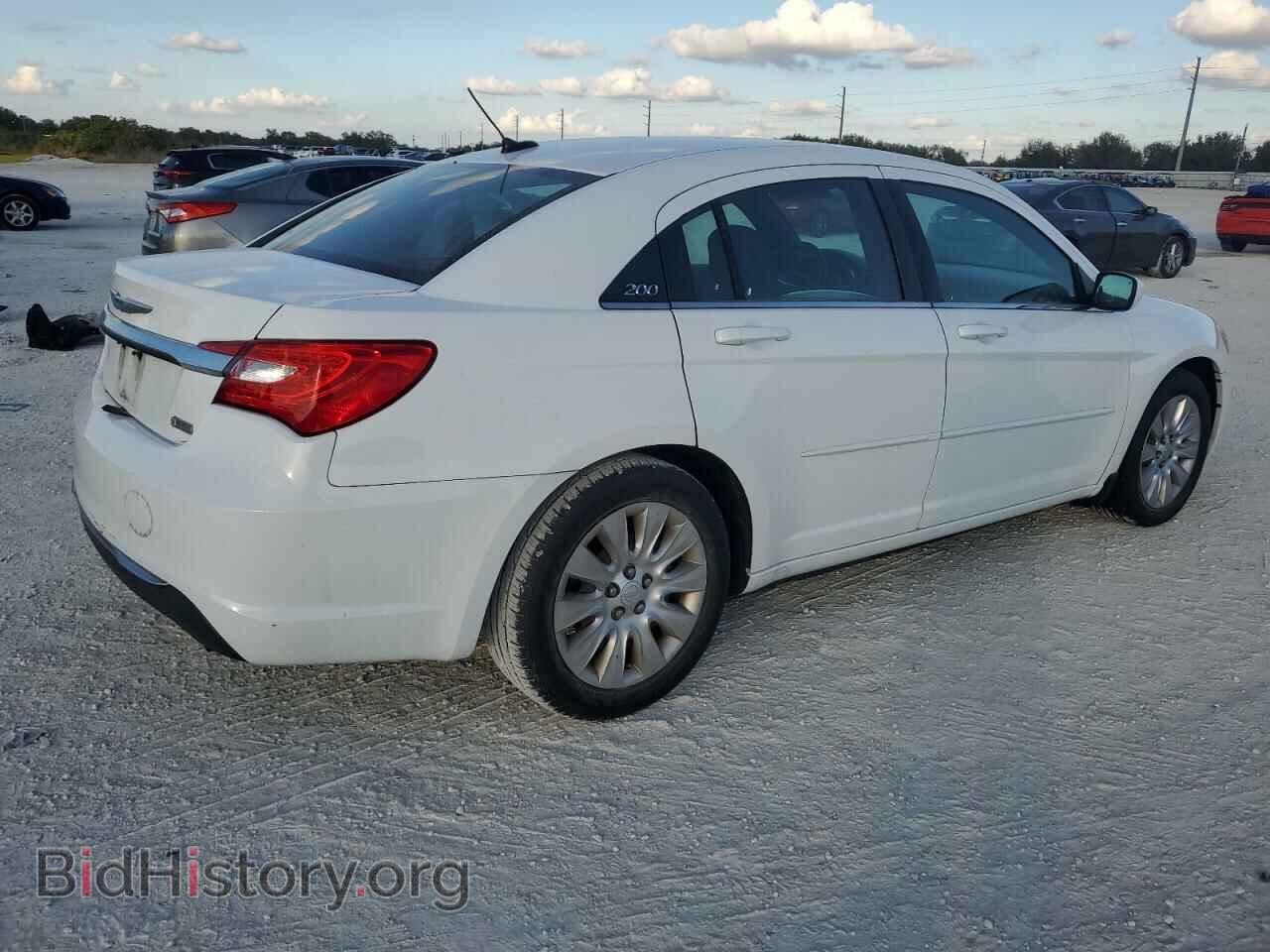 2012 CHRYSLER 200 - VIN: 1C3CCBAB7CN191332 - Фото 3