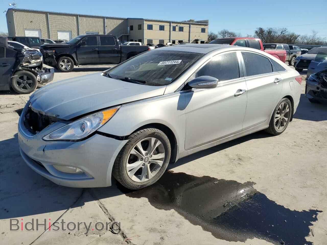 Photo 5NPEC4AC4BH158781 - HYUNDAI SONATA 2011