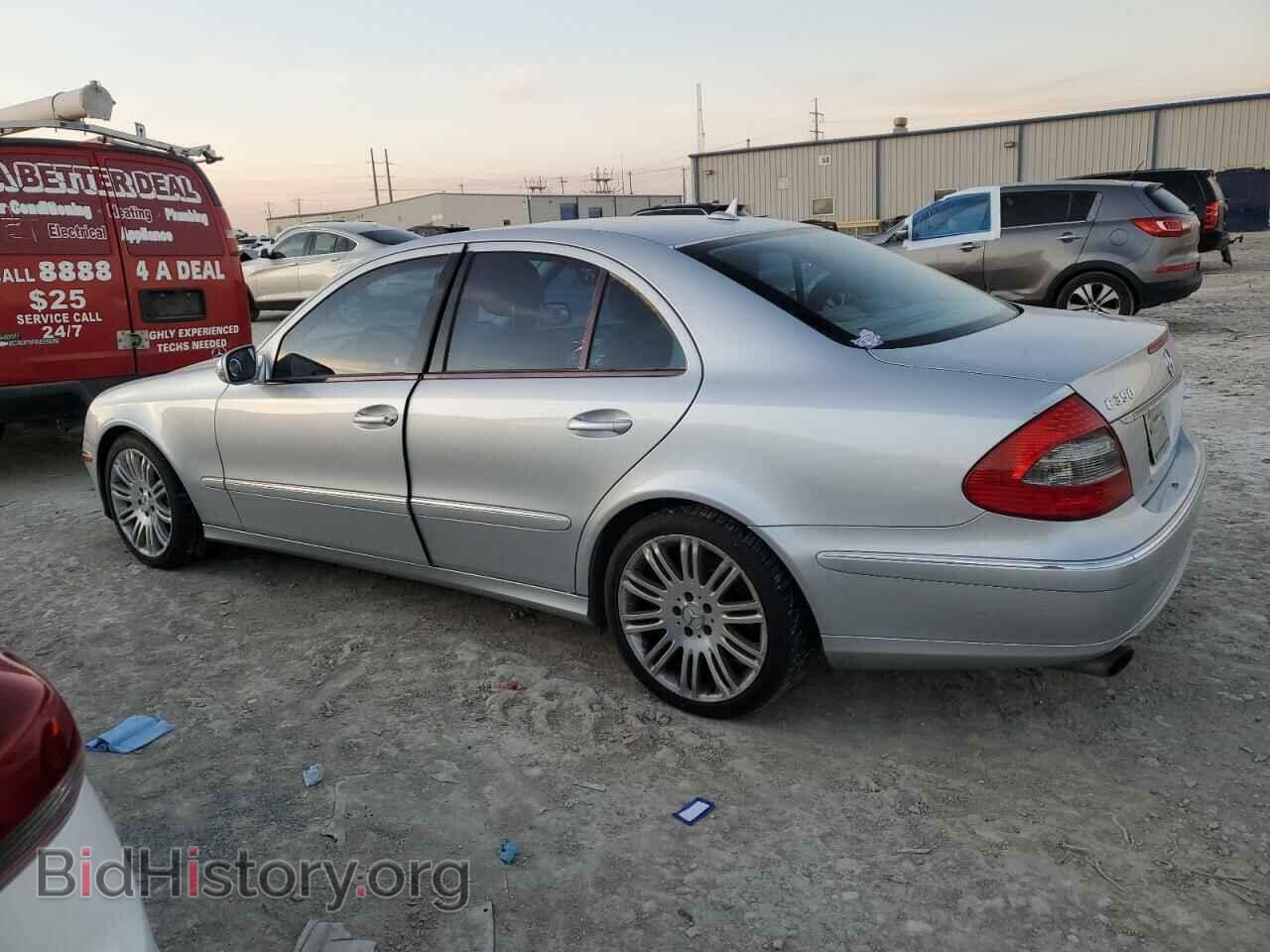 2007 MERCEDES-BENZ E-CLASS - VIN: WDBUF56X97B041306 - Фото 2