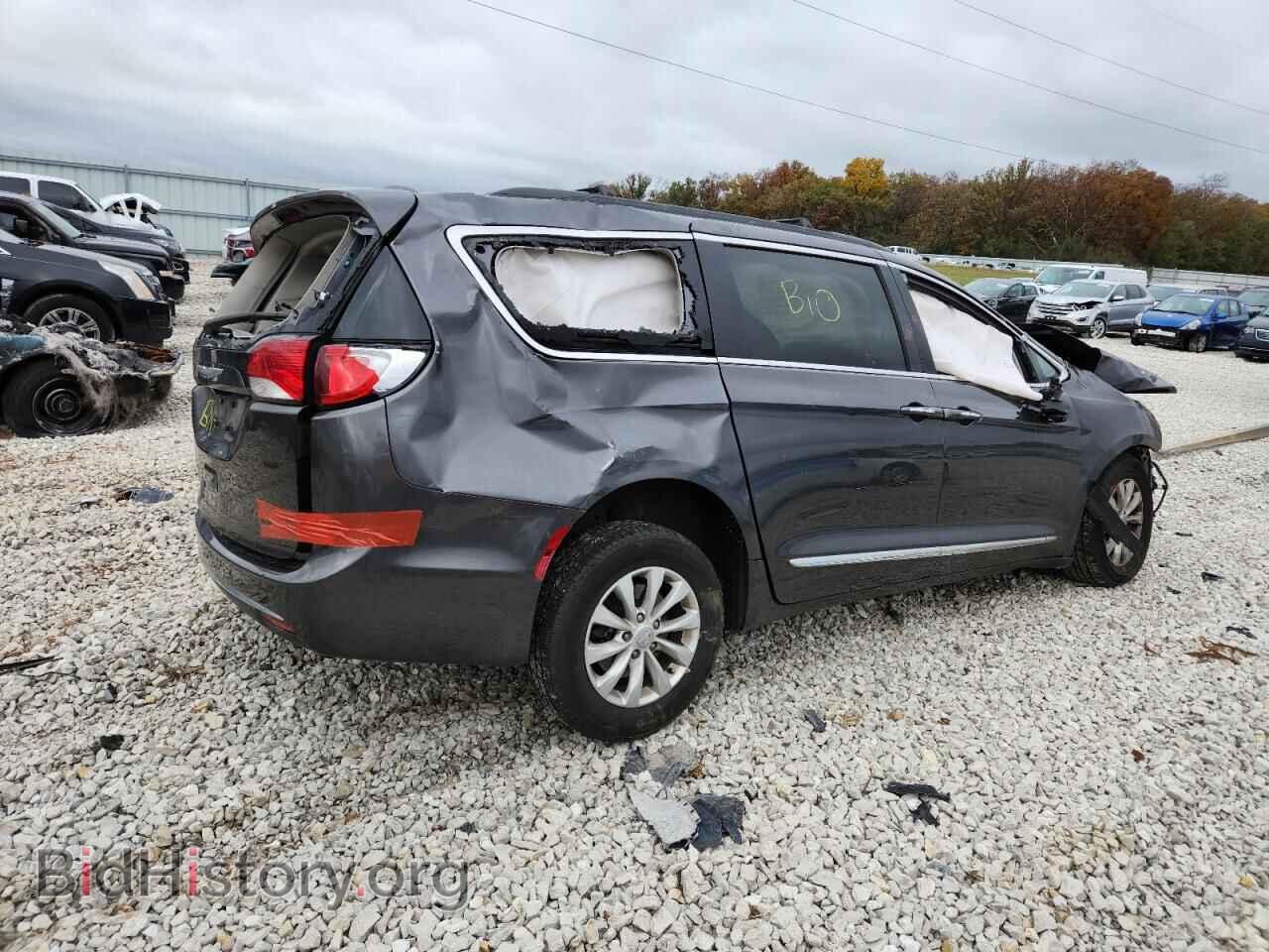 2017 CHRYSLER PACIFICA - VIN: 2C4RC1BG2HR561462 - Photo 3