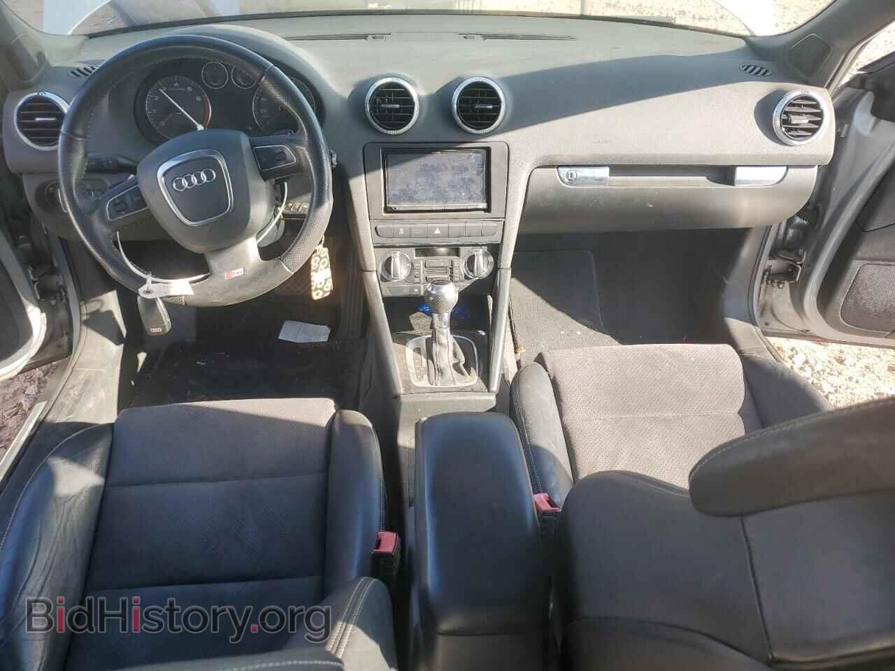 2011 AUDI A3 - VIN: WAUKFAFM8BA160242 - Фото 8