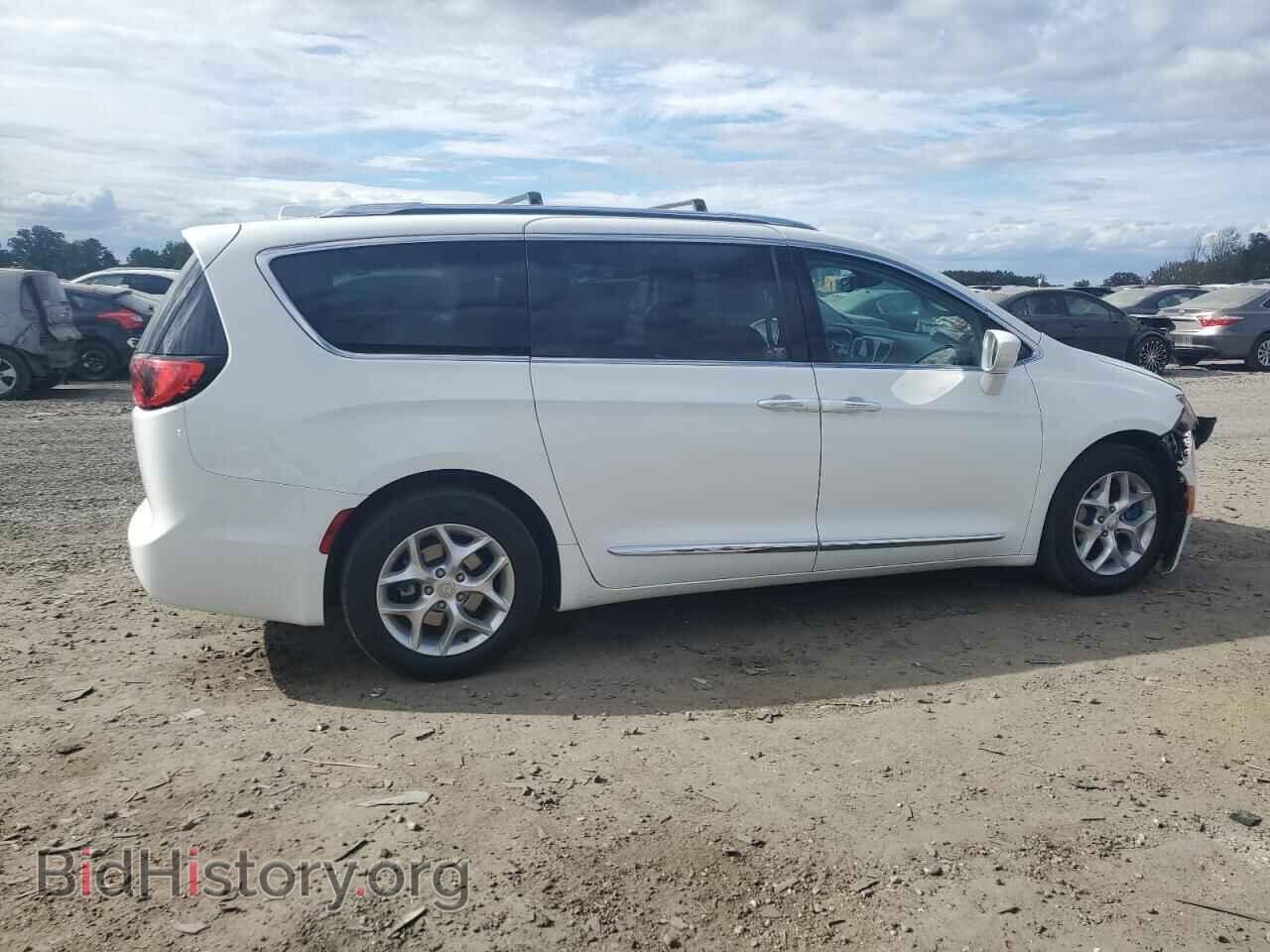 2017 CHRYSLER PACIFICA - VIN: 2C4RC1EG0HR832627 - Фото 3