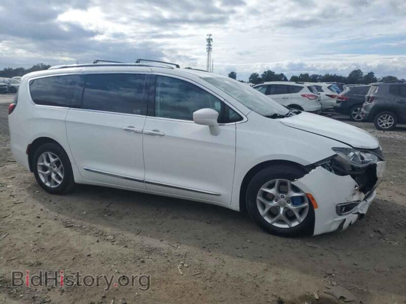 2017 Chrysler PACIFICA (VIN 2C4RC1EG0HR832627) — фото 4 из 15