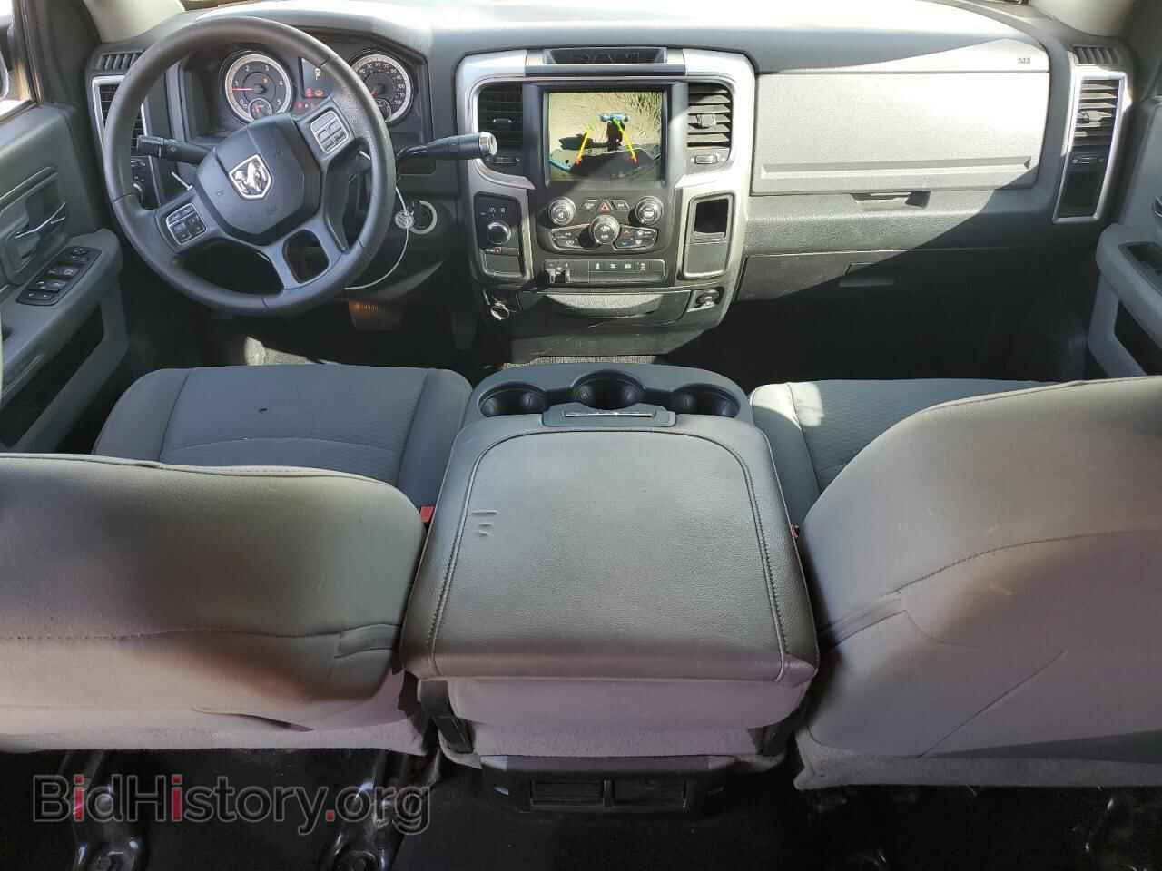2018 RAM All Models - VIN: 3C6UR5DL2JG205025 - Фото 8