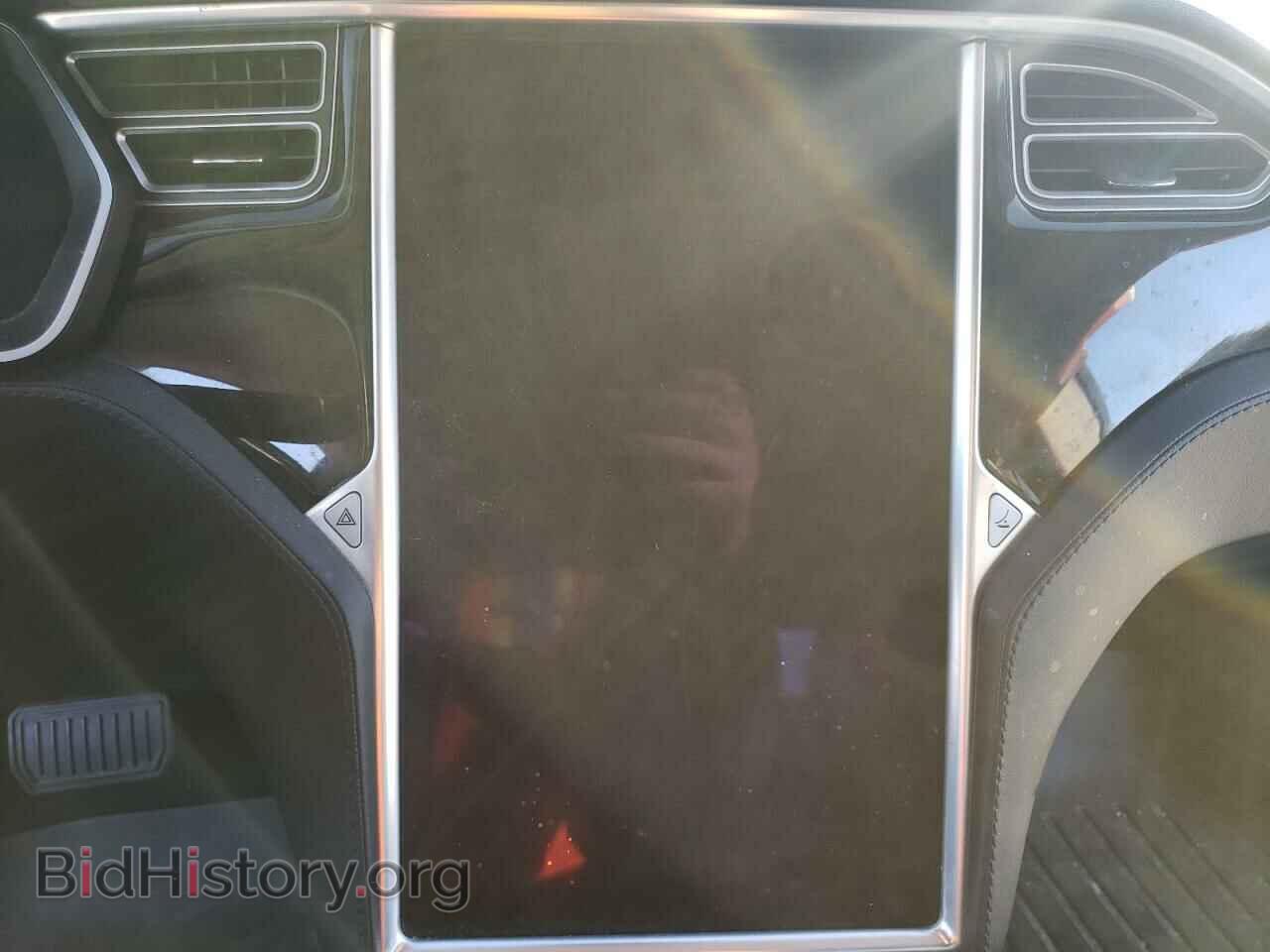 2015 TESLA MODEL S - VIN: 5YJSA1S22FF087906 - Photo 9