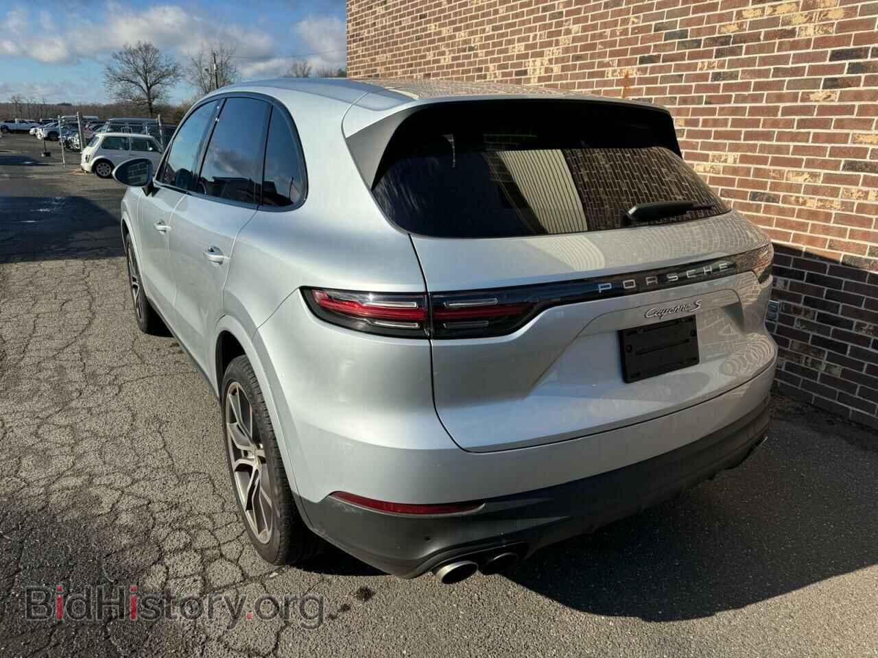 2019 PORSCHE CAYENNE - VIN: WP1AB2AY2KDA62508 - Photo 2