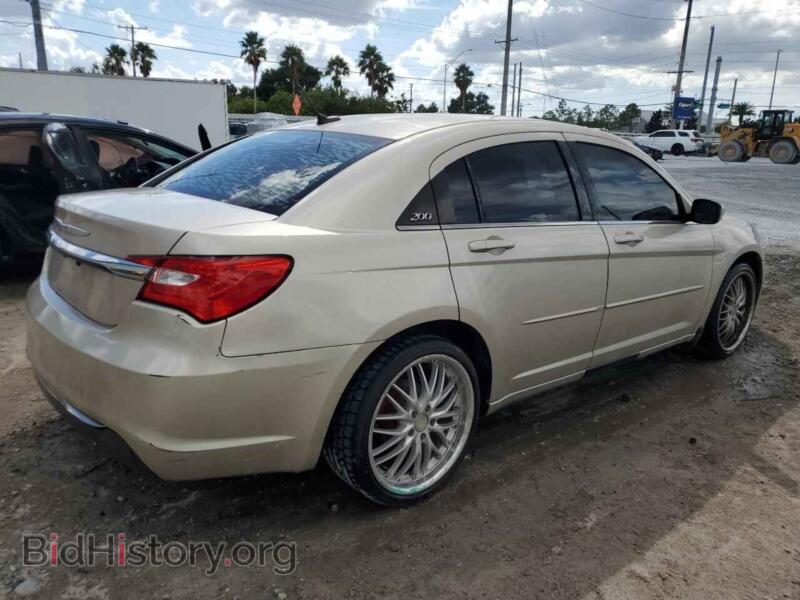 2013 Chrysler 200 (VIN 1C3CCBBB9DN656449) — фото 3 из 14