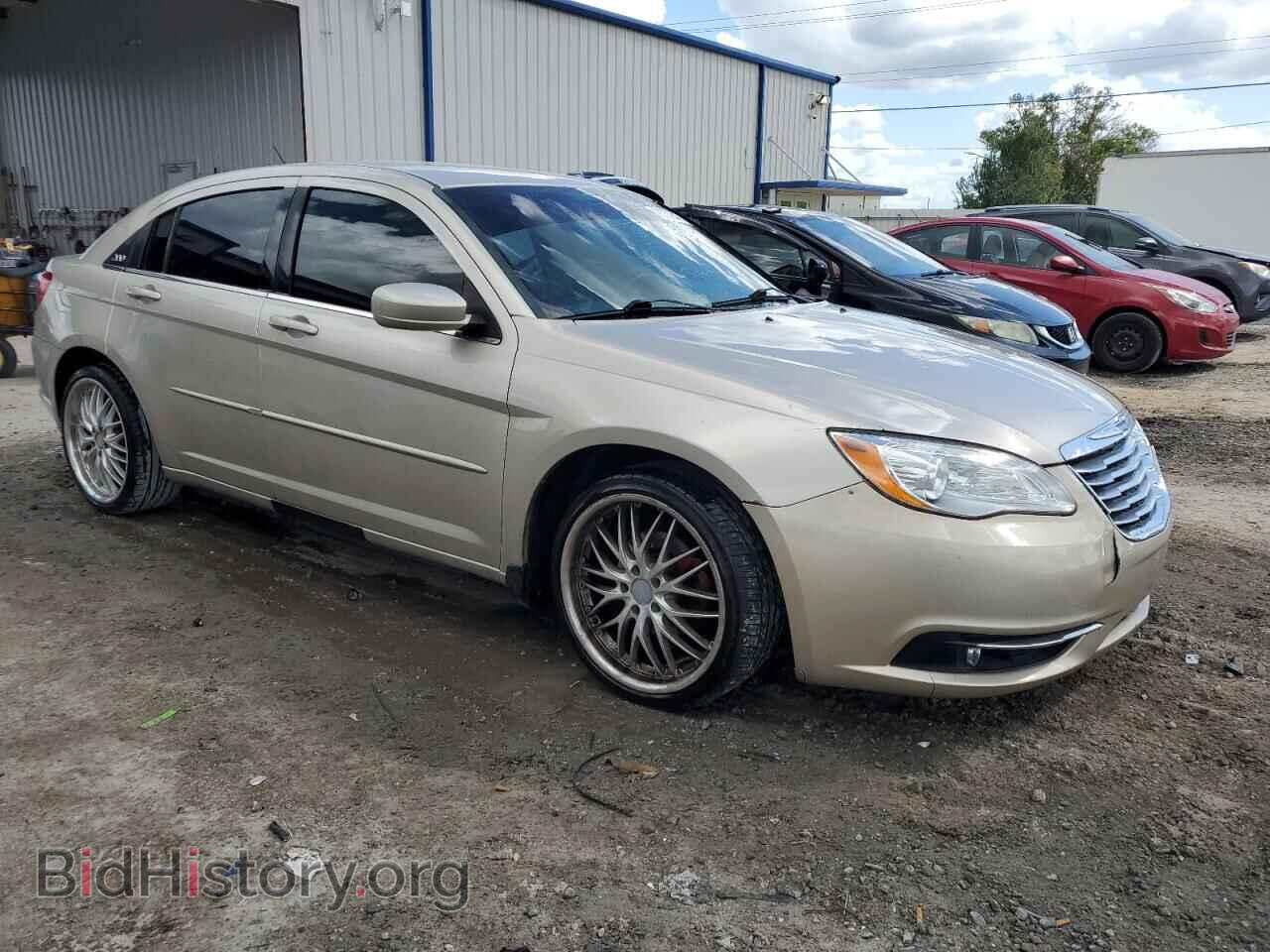 2013 CHRYSLER 200 - VIN: 1C3CCBBB9DN656449 - Фото 4