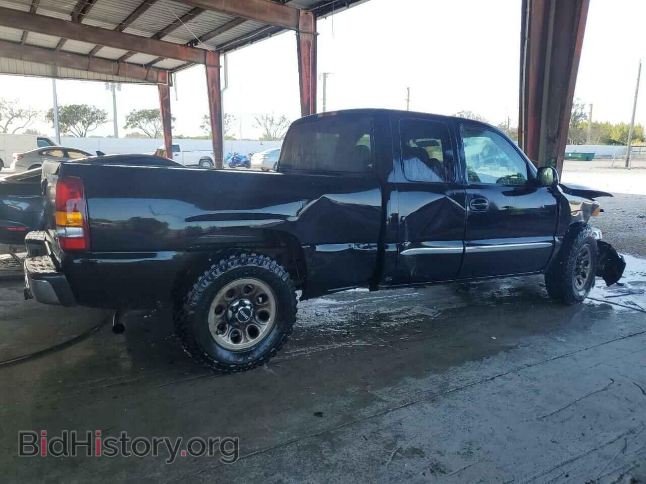 2005 GMC SIERRA - VIN: 1GTEC19T65Z226496 - Фото 3