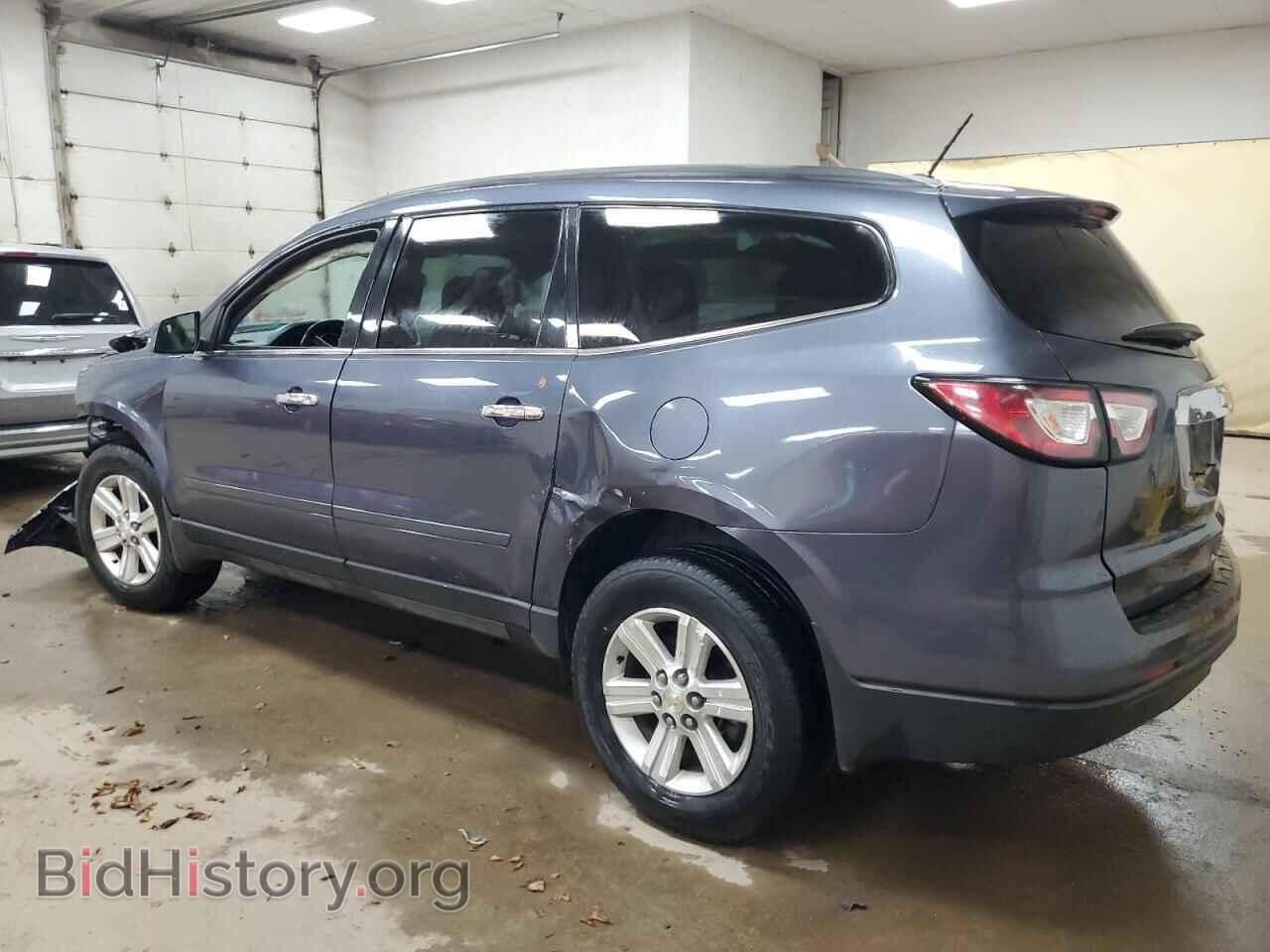 2013 CHEVROLET TRAVERSE - VIN: 1GNKRGKD3DJ174997 - Фото 2