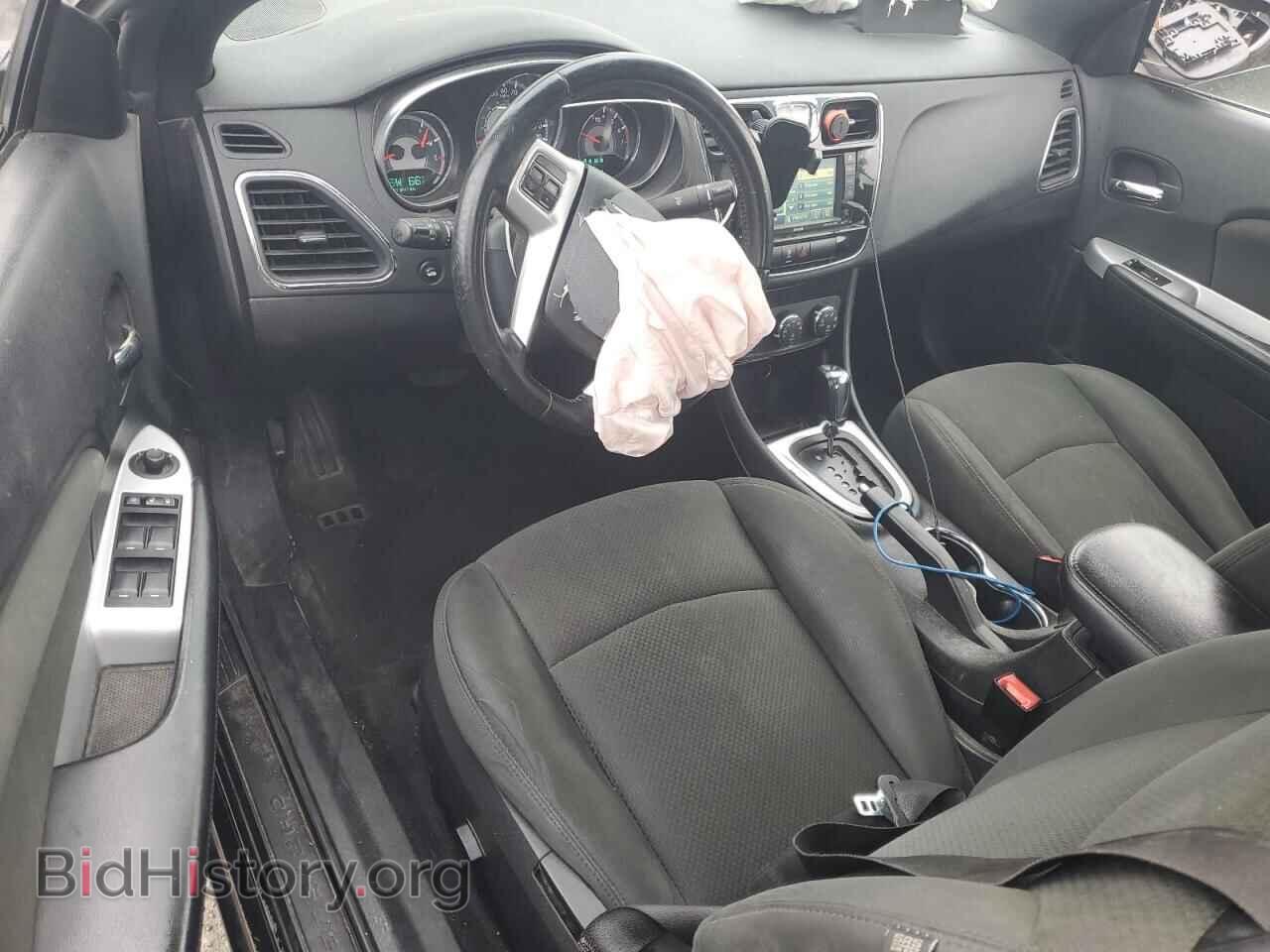 2011 CHRYSLER 200 - VIN: 1C3BC2EG2BN531597 - Фото 8