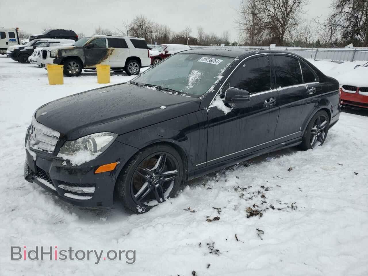 Фотография WDDGF8BB8CA622926 - MERCEDES-BENZ C-CLASS 2012