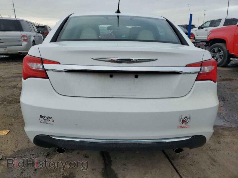 2013 Chrysler 200 (VIN 1C3CCBCG5DN715863) — фото 6 из 12