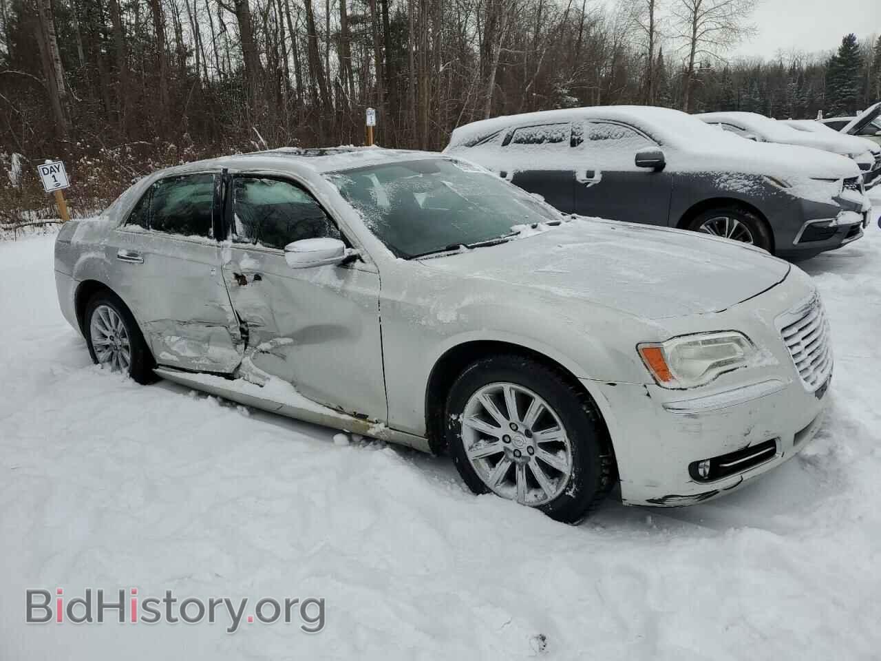 2012 CHRYSLER 300 - VIN: 2C3CCACG4CH237548 - Фото 4