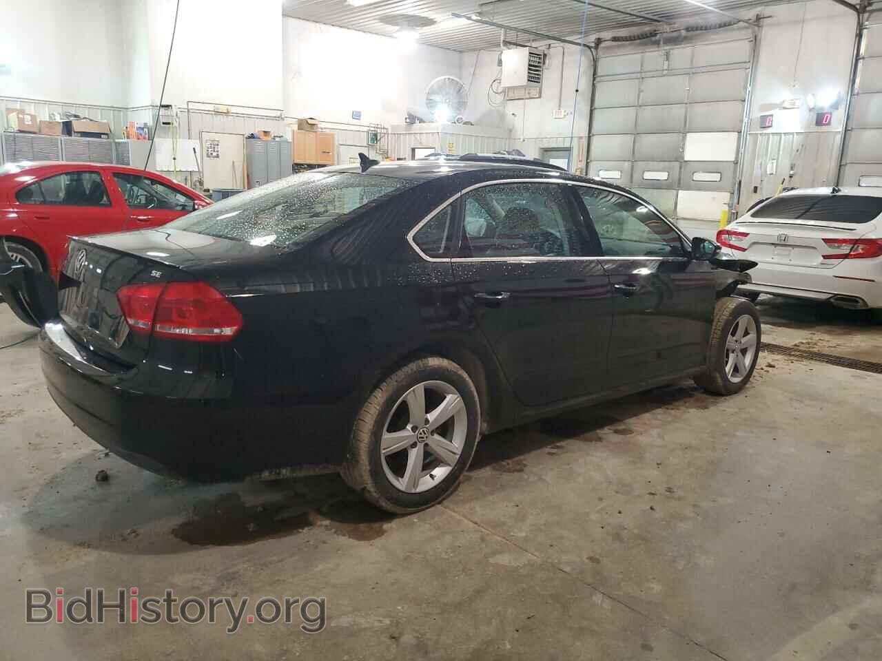 2012 VOLKSWAGEN PASSAT - VIN: 1VWBP7A30CC084133 - Фото 3