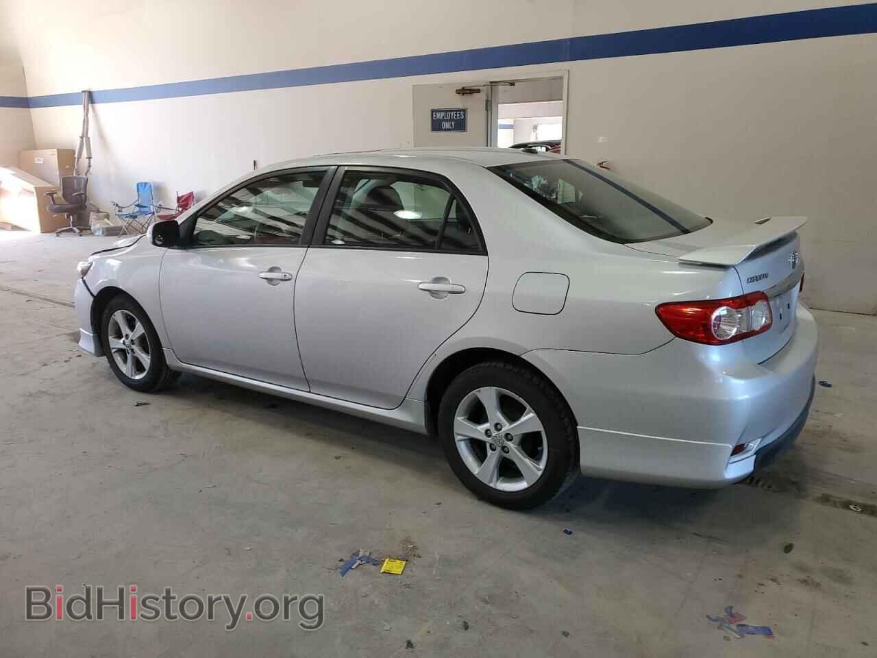 2011 TOYOTA COROLLA - VIN: 2T1BU4EE4BC742905 - Фото 2