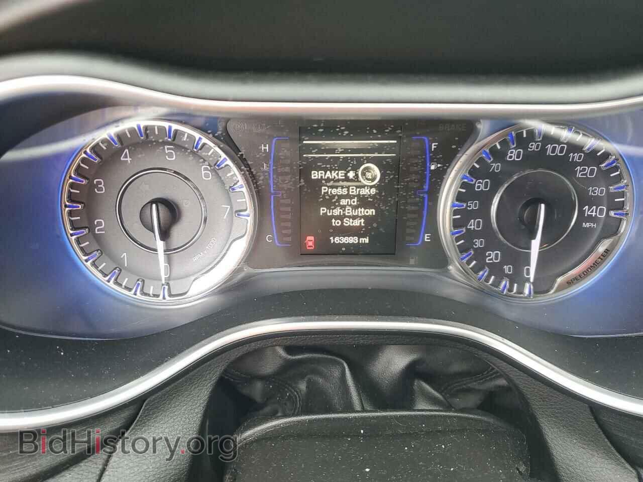 2015 CHRYSLER 200 - VIN: 1C3CCCAB5FN588631 - Фото 9