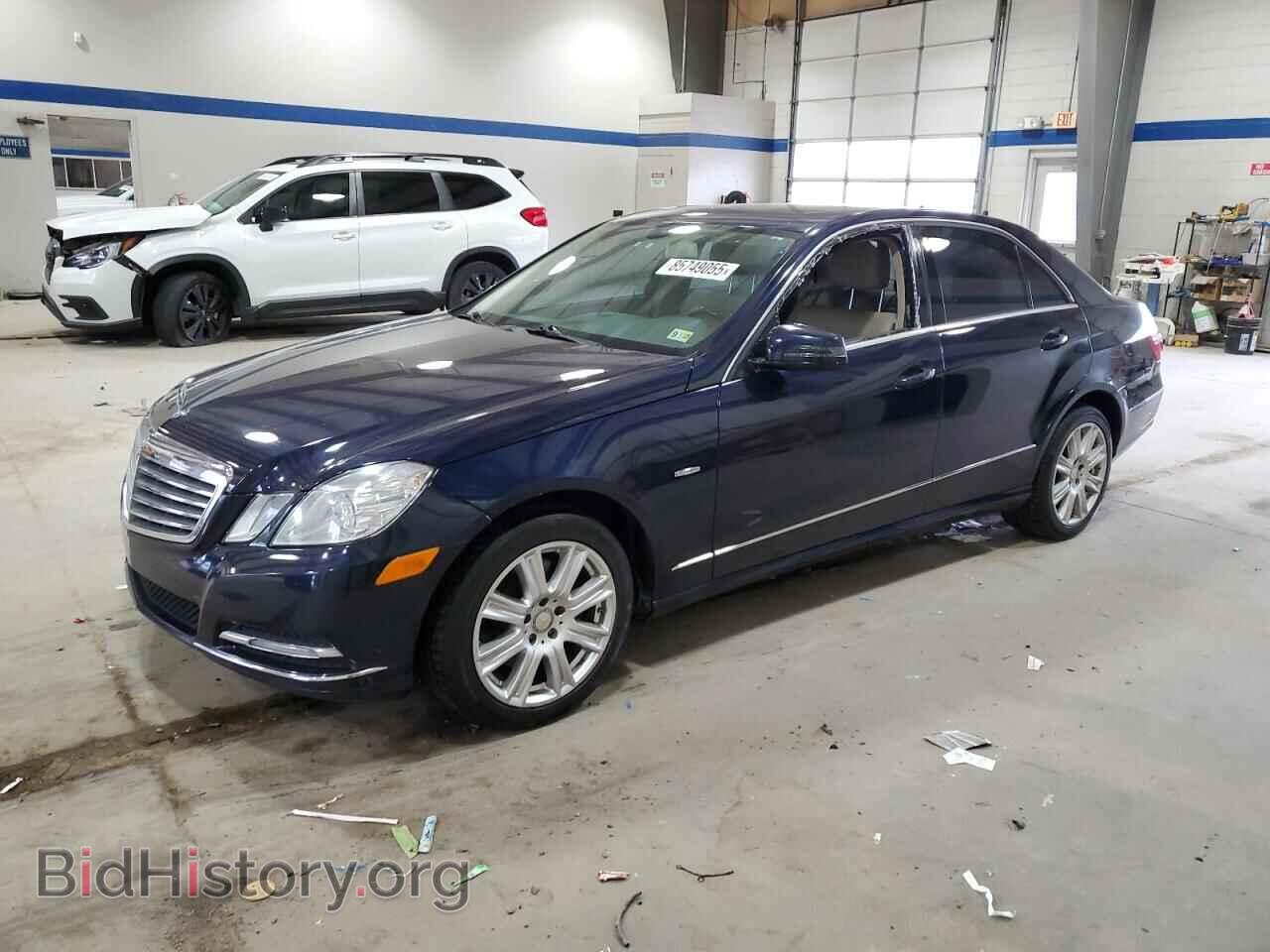 Photo WDDHF5KB3CA563223 - MERCEDES-BENZ E-CLASS 2012