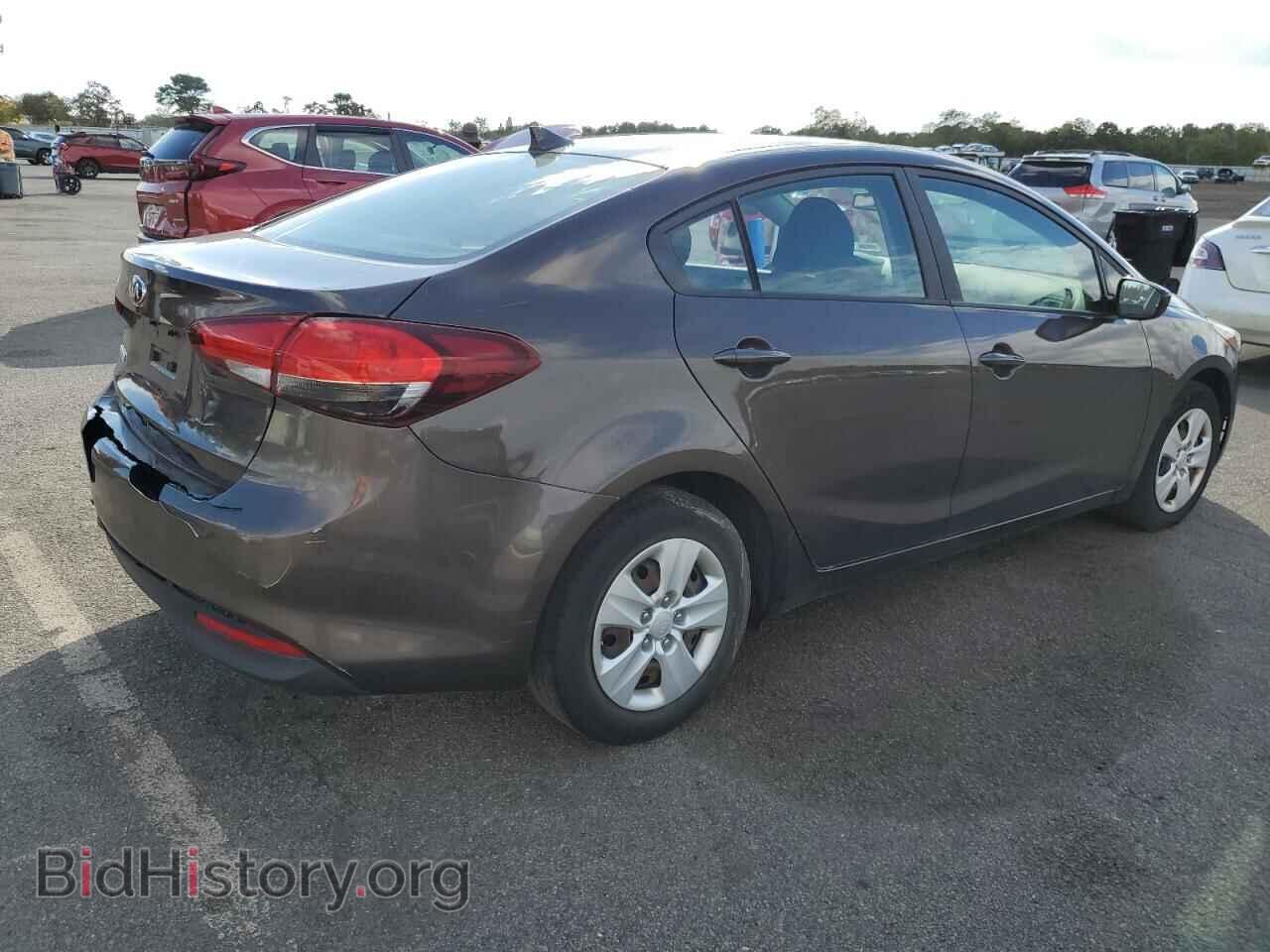 2017 KIA FORTE - VIN: 3KPFK4A79HE097483 - Фото 3