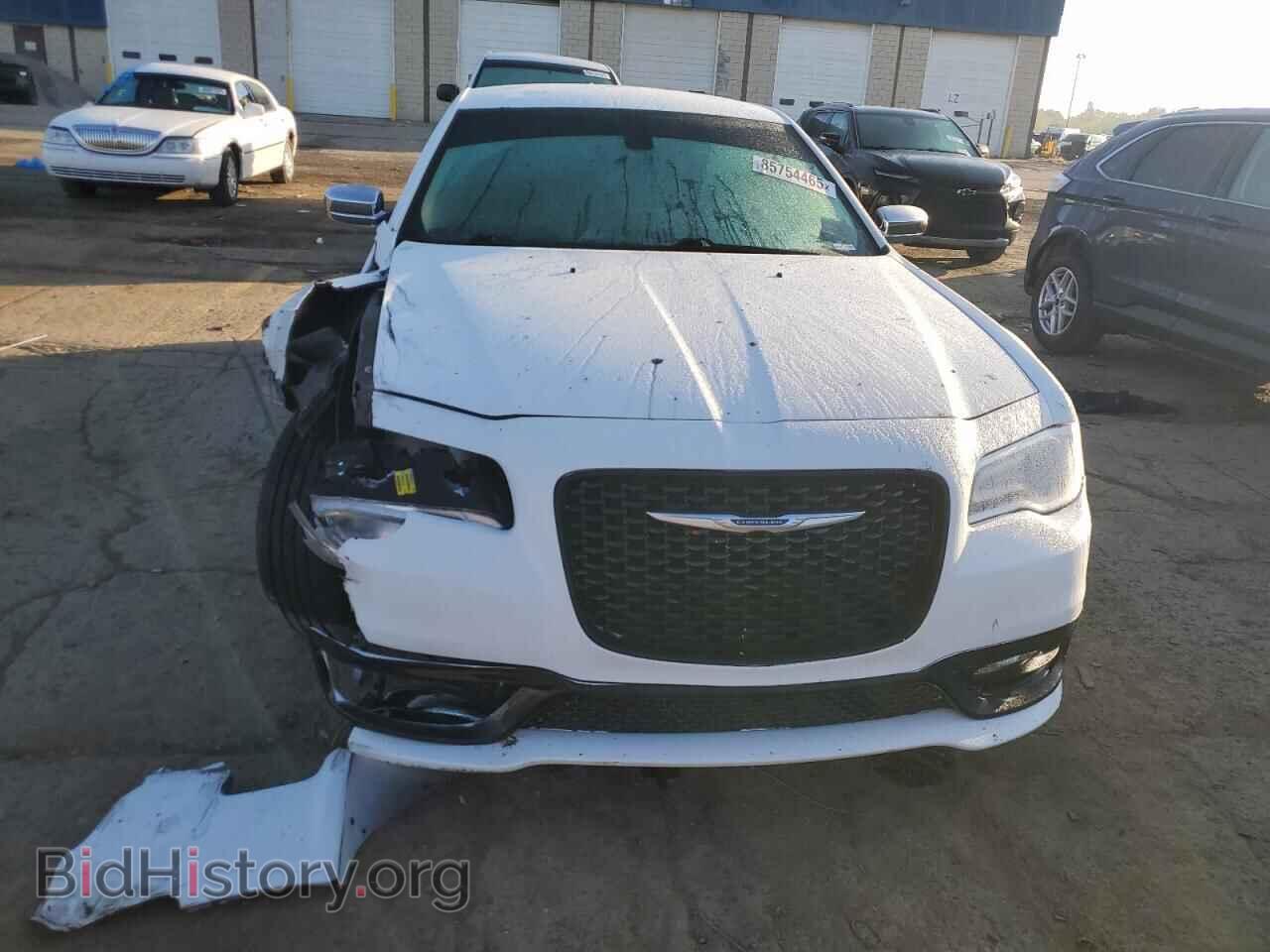 2019 CHRYSLER 300 - VIN: 2C3CCAEG8KH686551 - Фото 5
